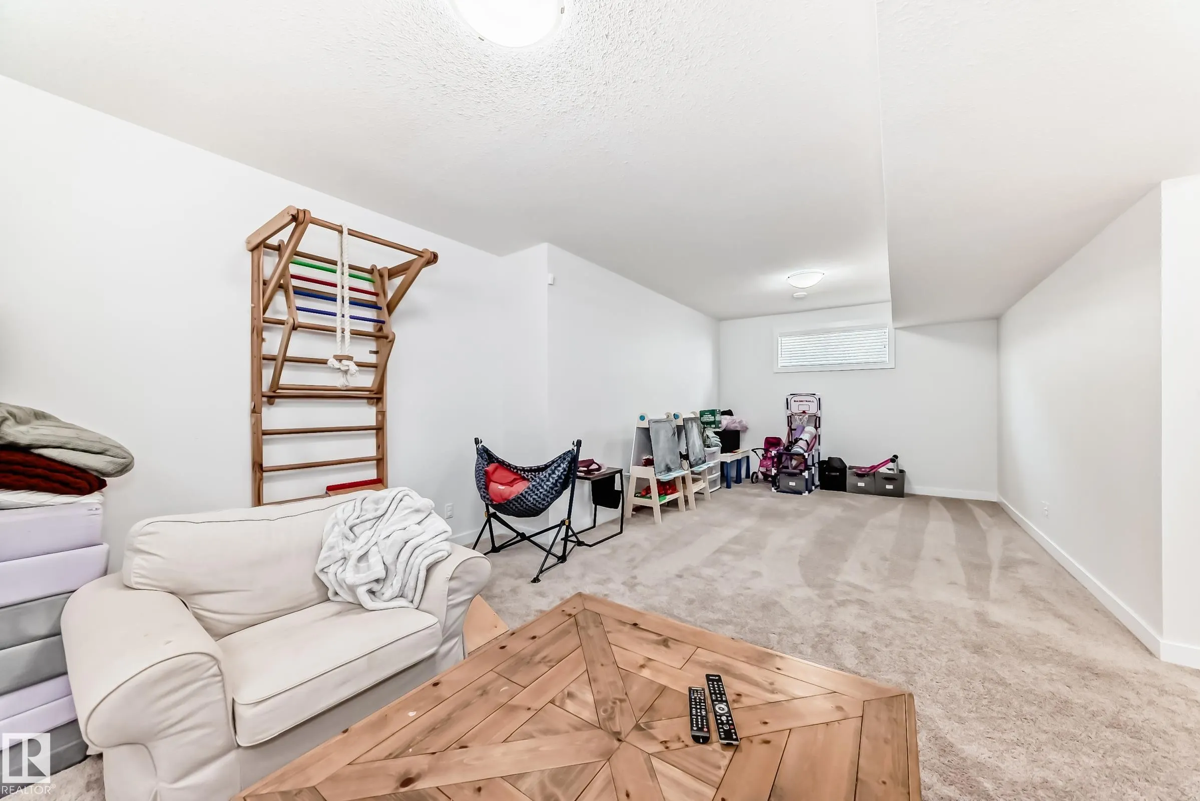 71 JAMISON Crescent
