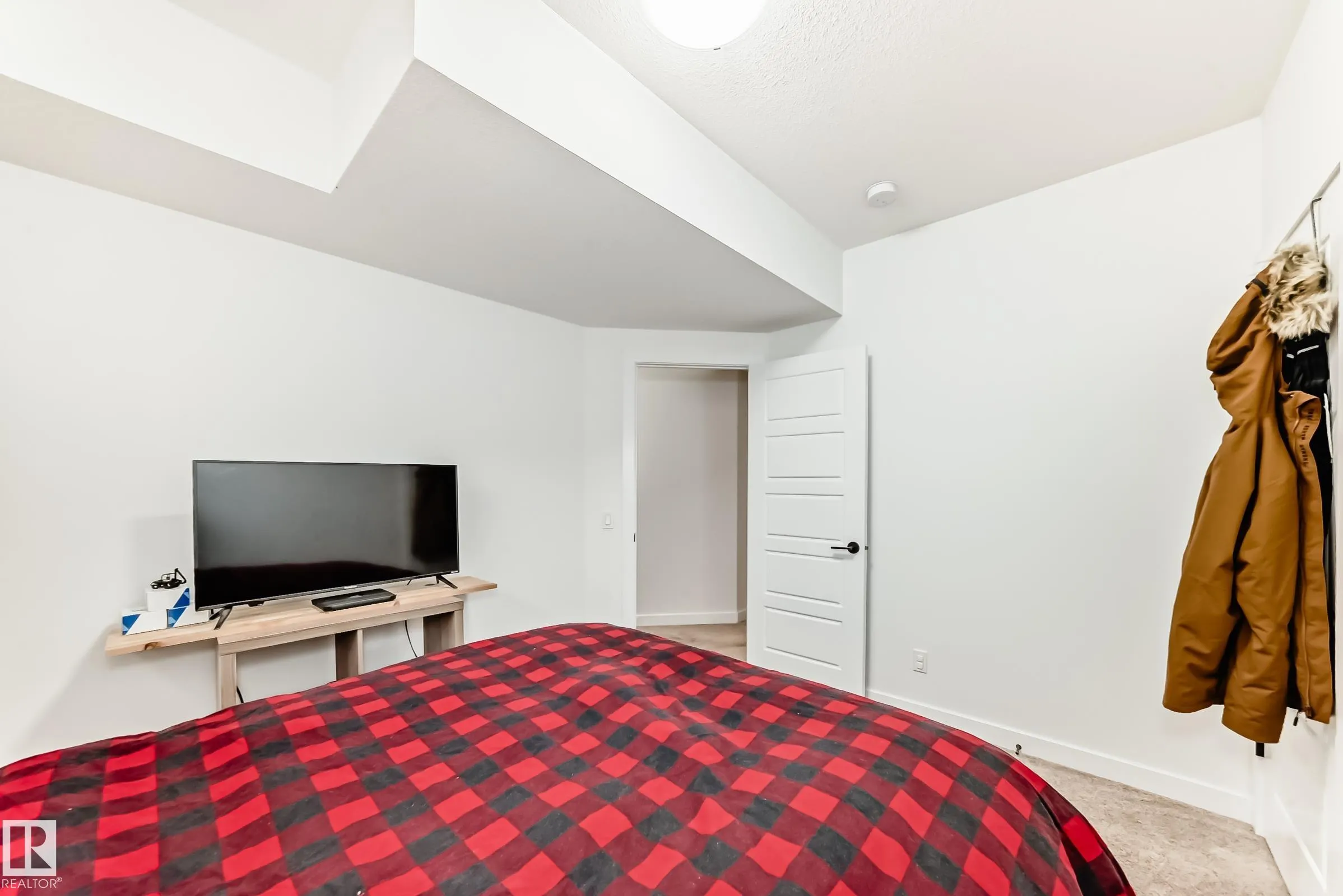 71 JAMISON Crescent