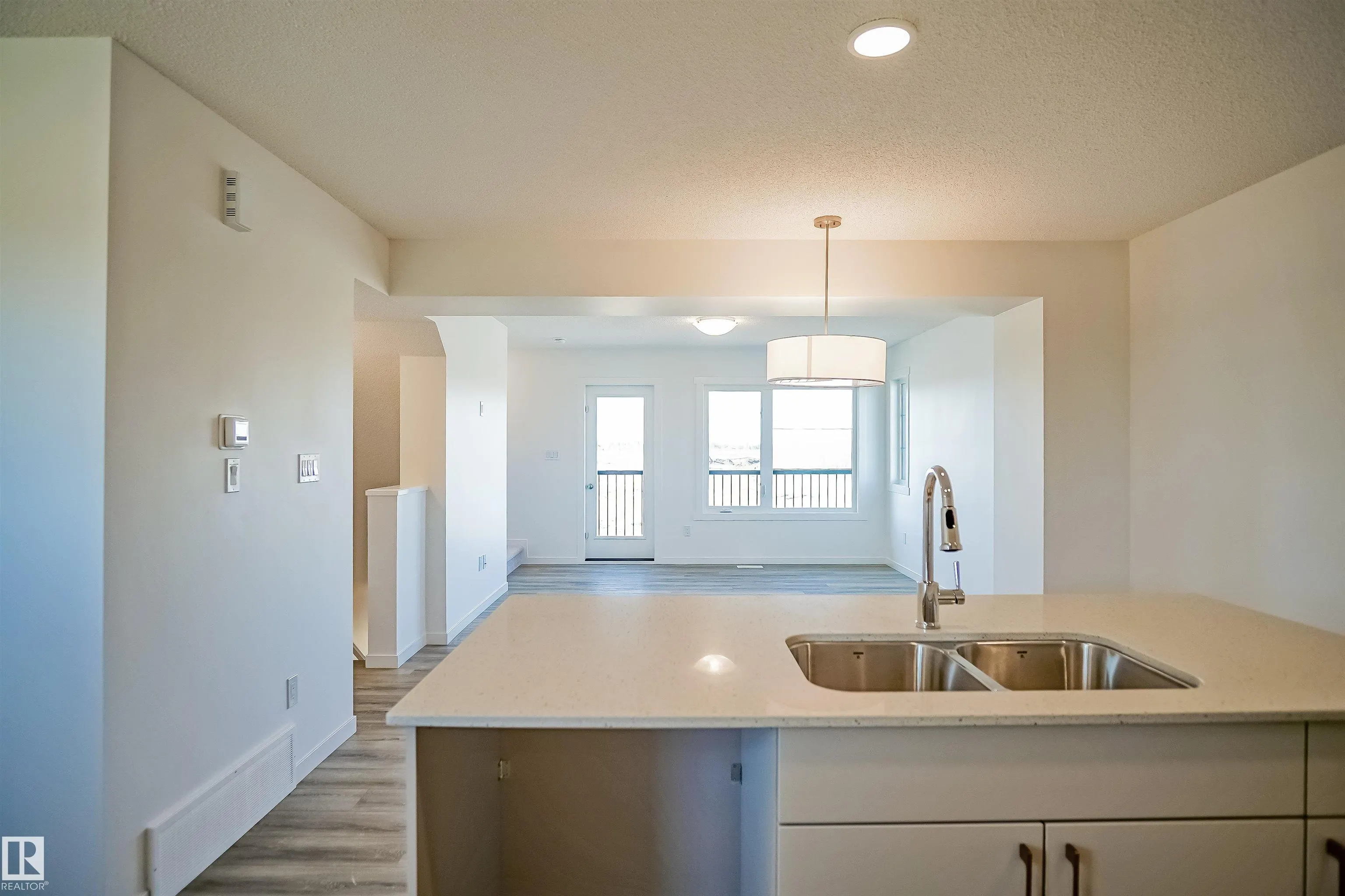 4189 Kinglet Drive