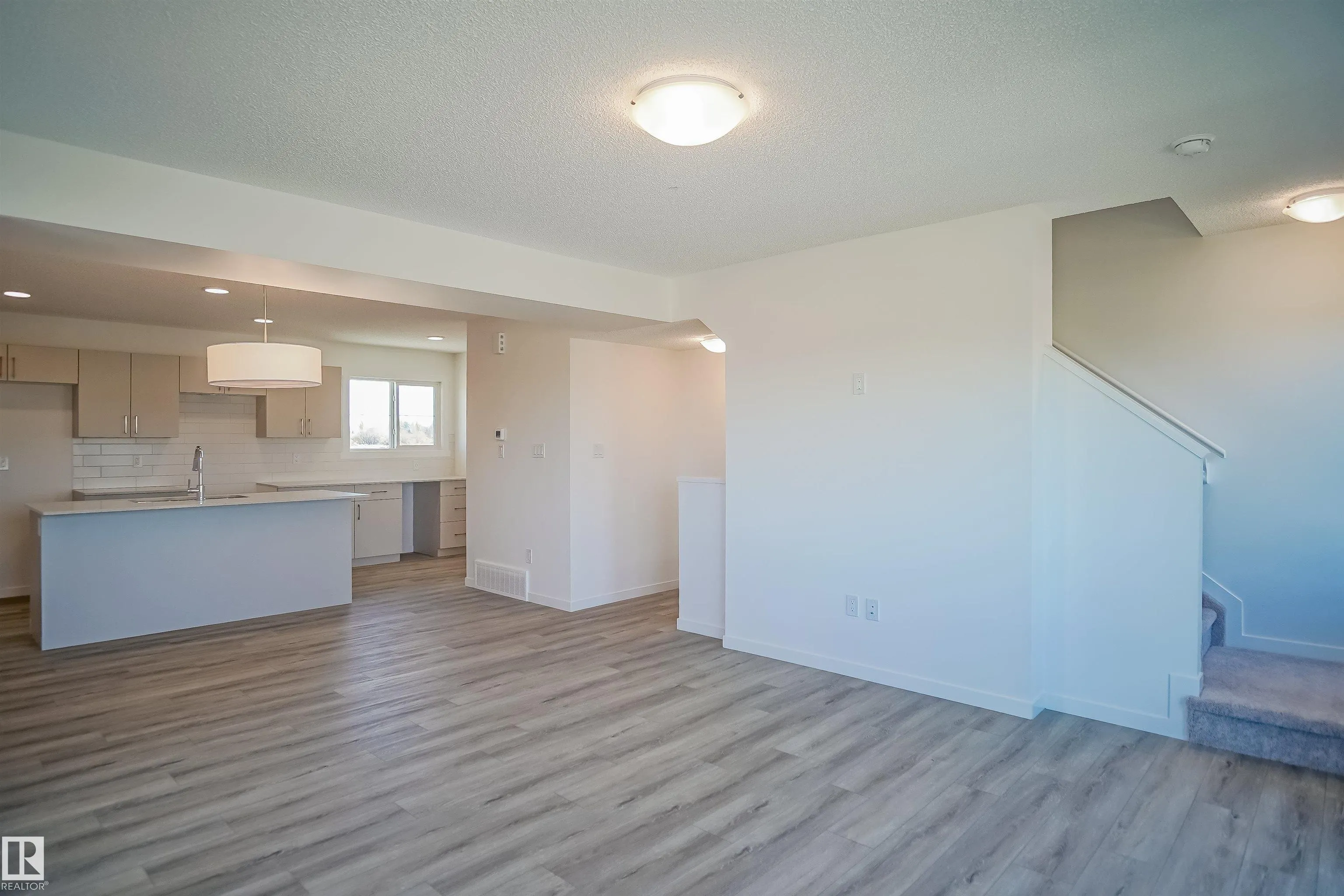 4189 Kinglet Drive