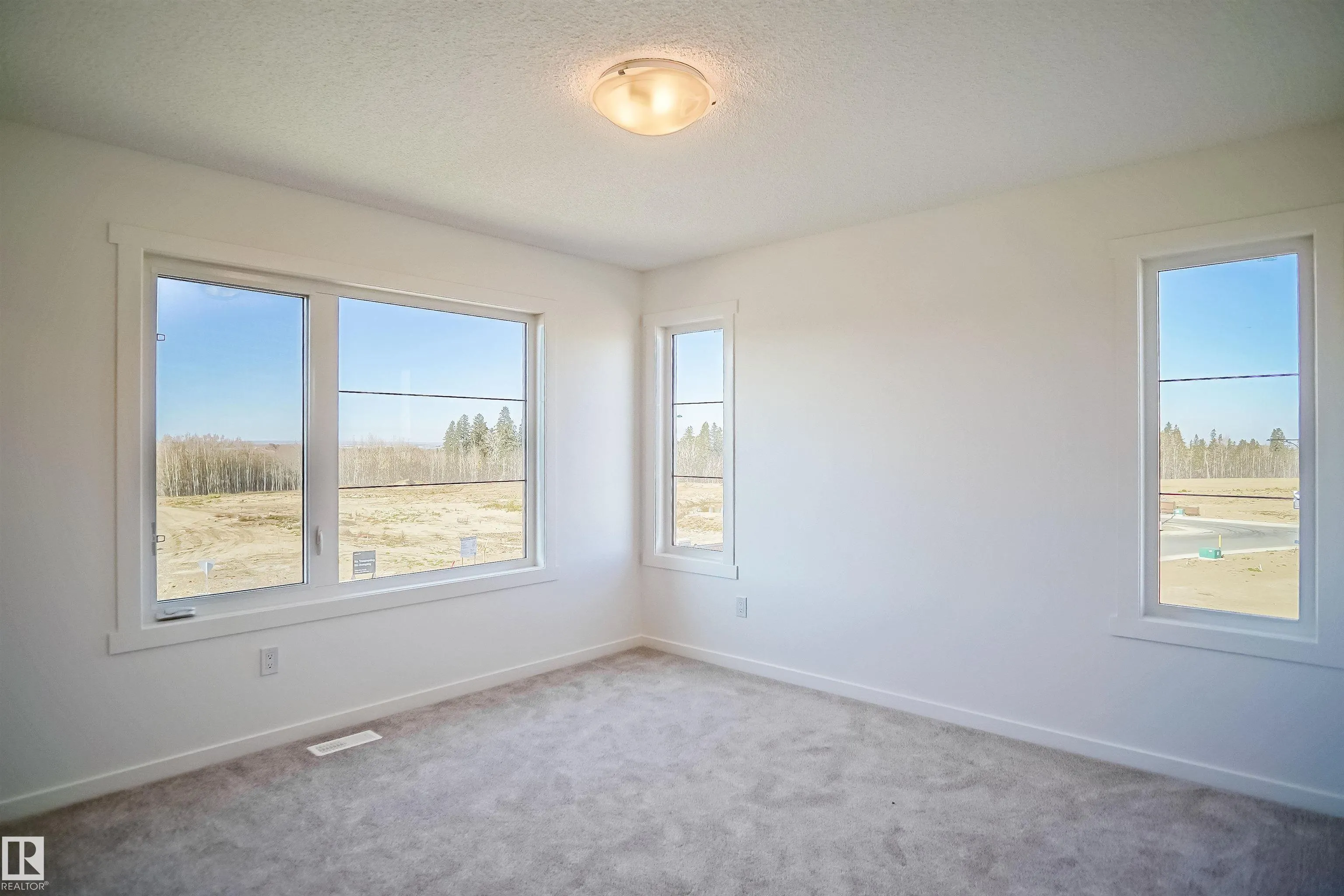 4189 Kinglet Drive