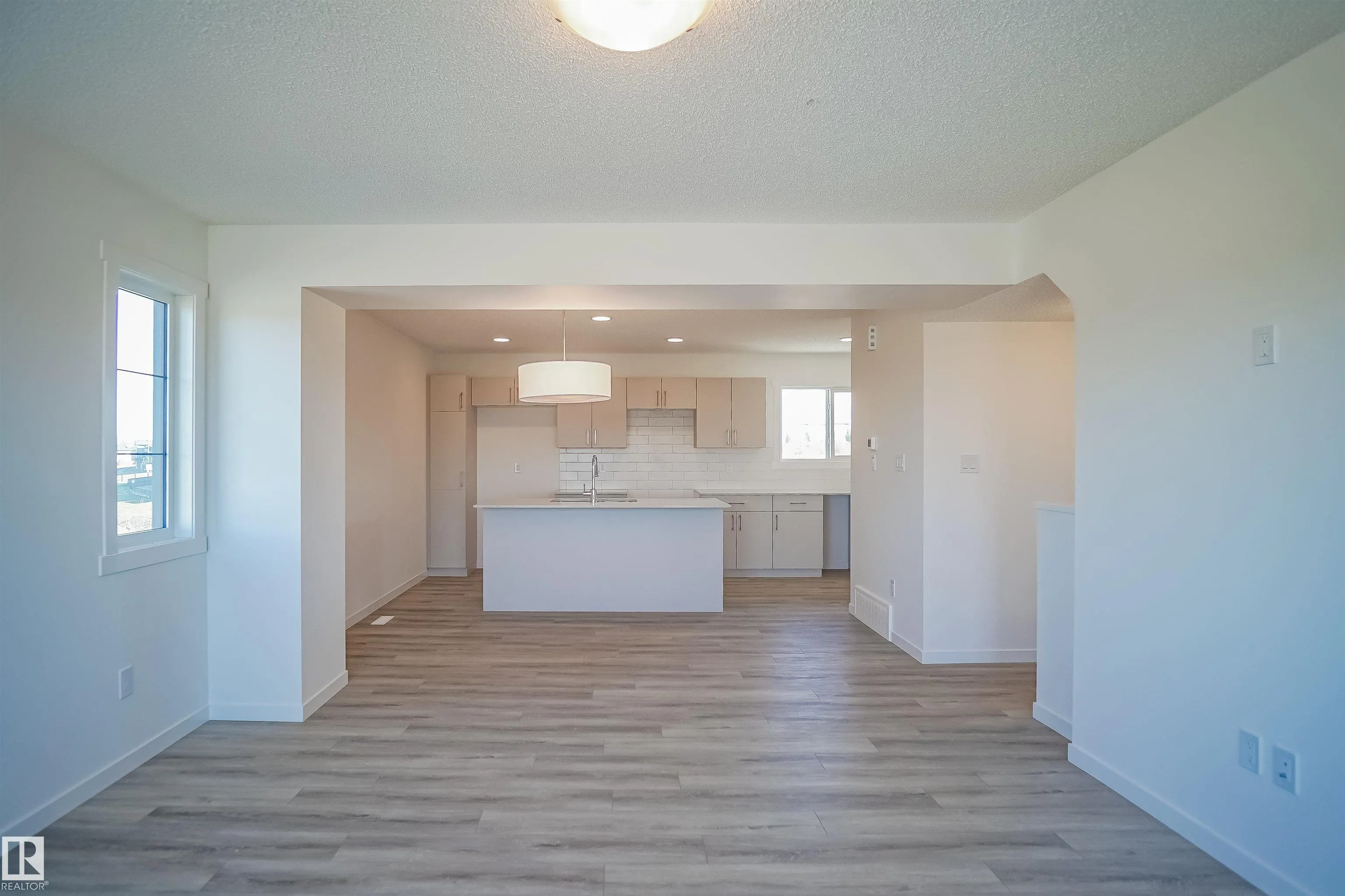 4189 Kinglet Drive