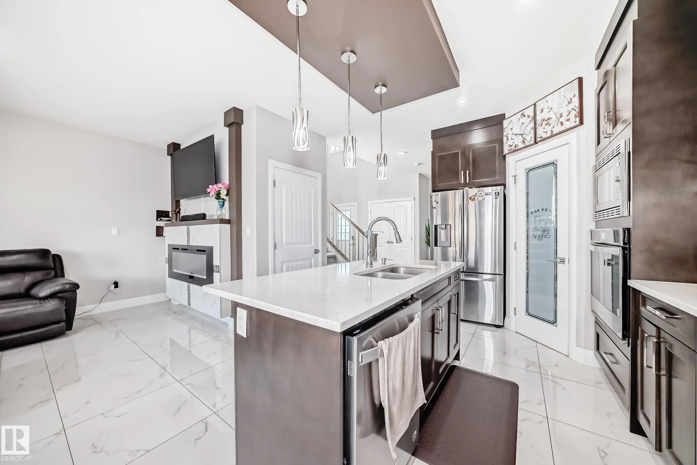 1207 24 Street