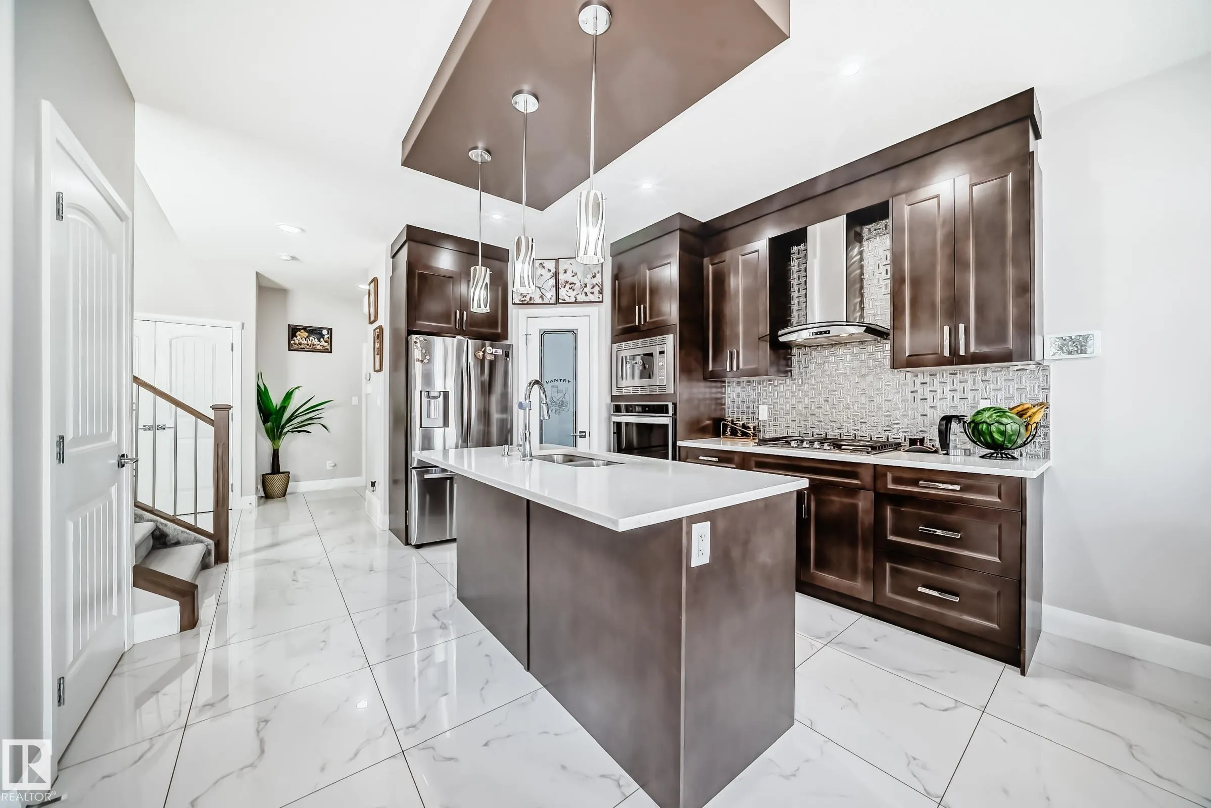 1207 24 Street