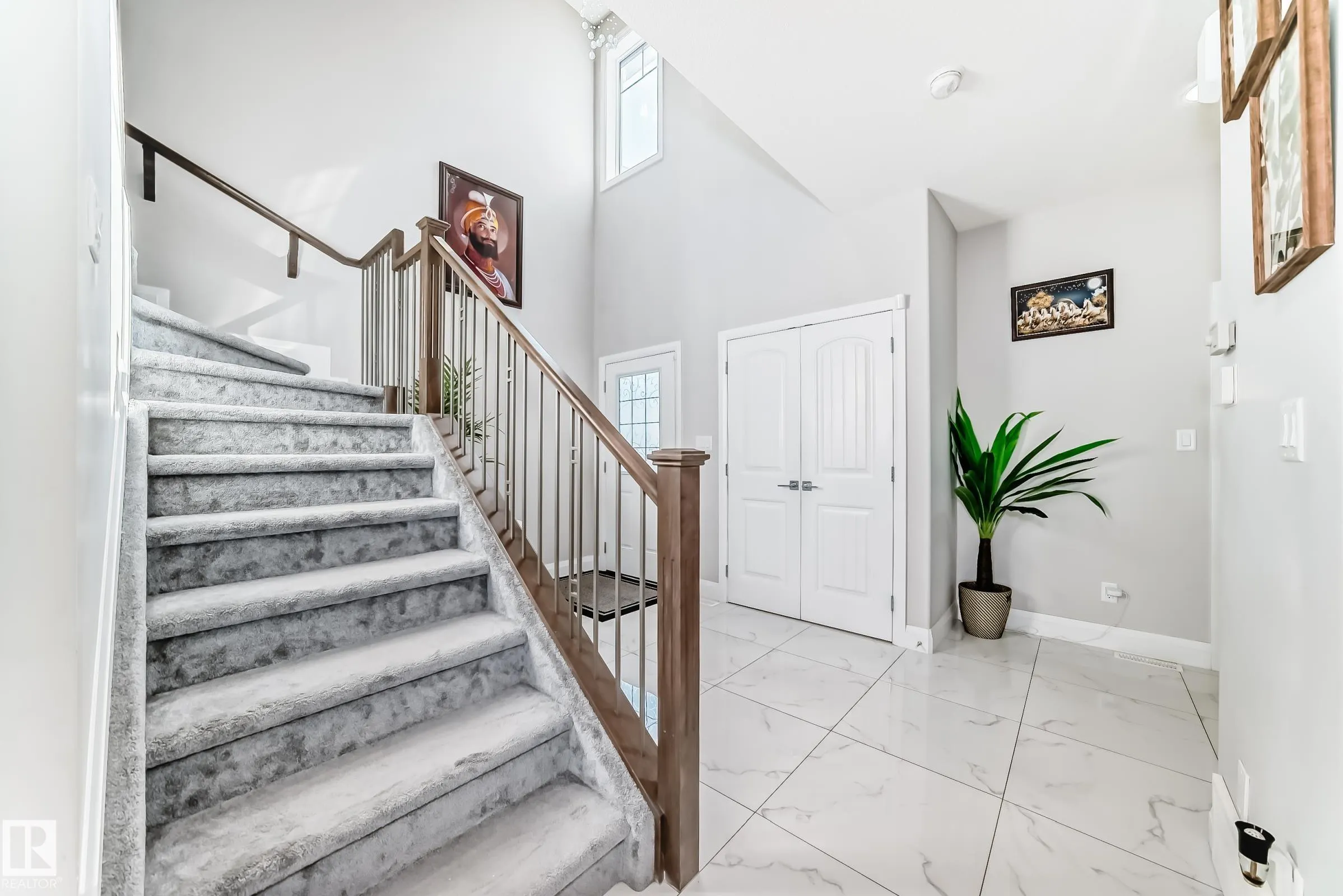 1207 24 Street