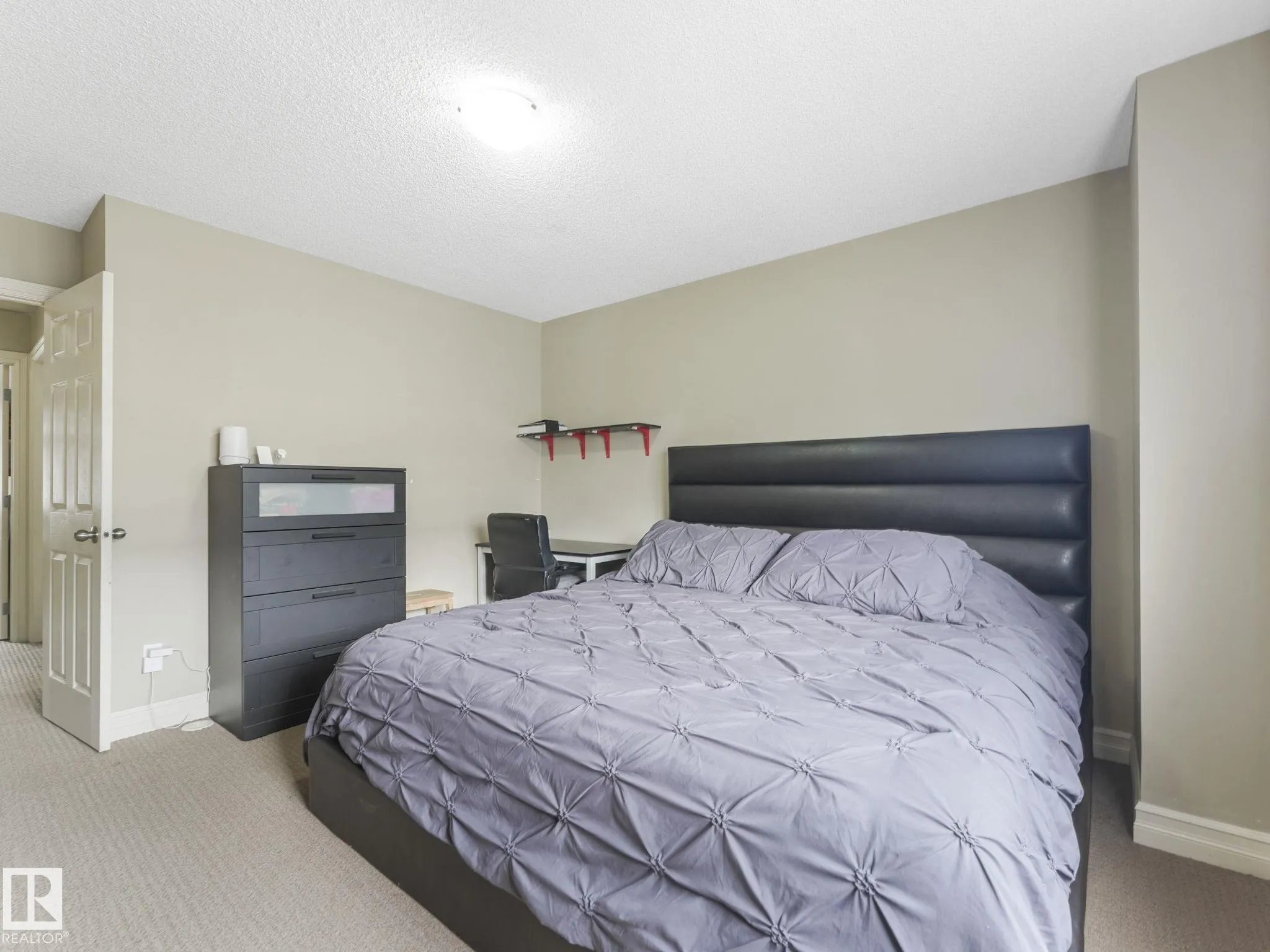 655 TAMARACK Road