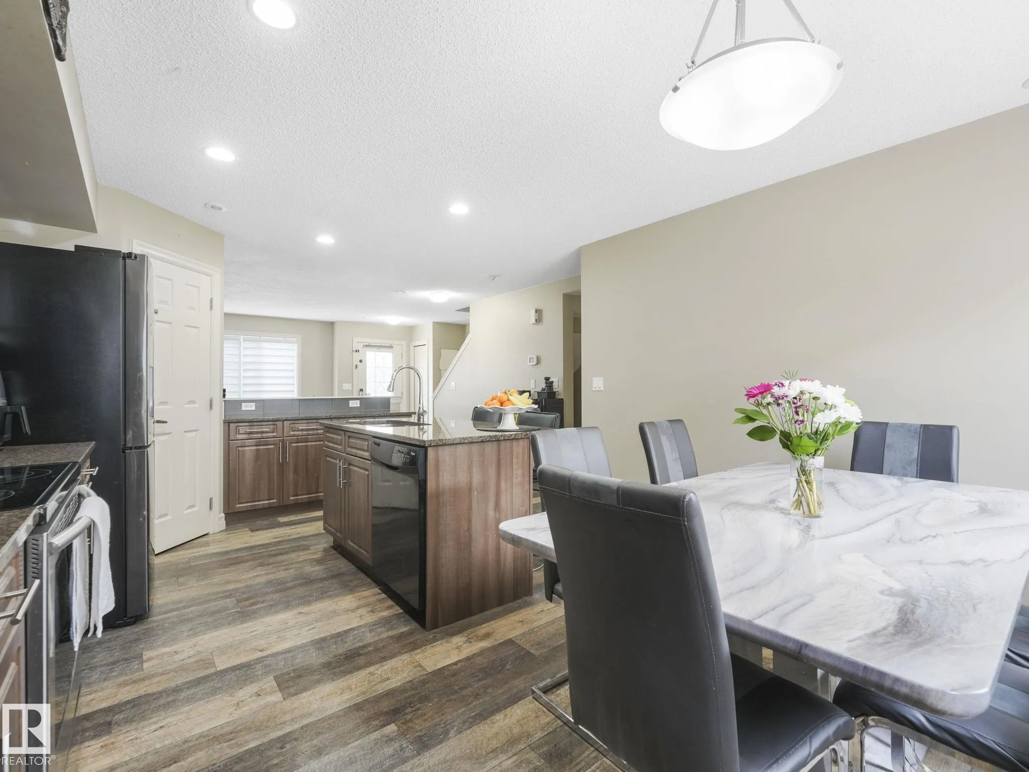 655 TAMARACK Road