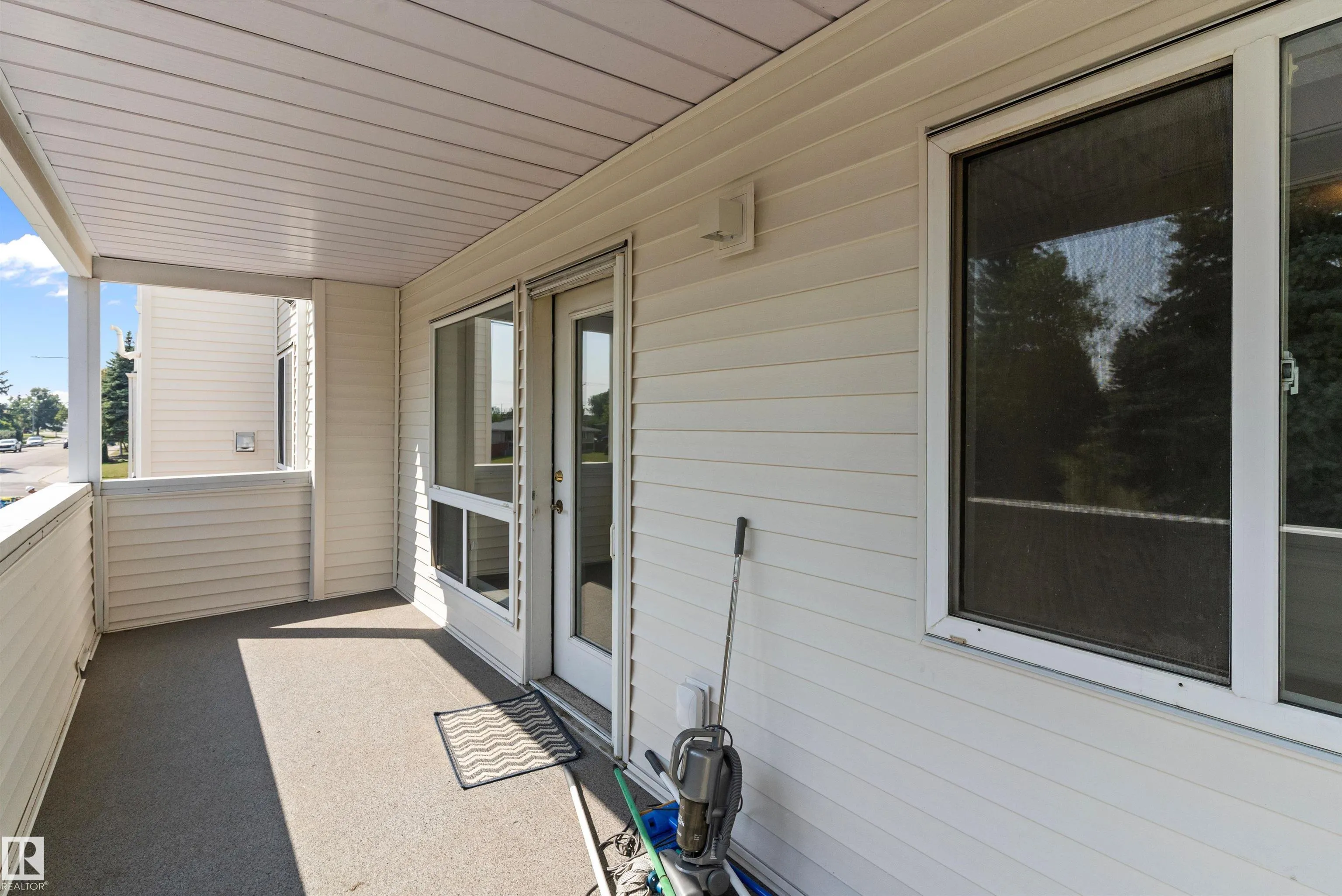 6220 FULTON Road