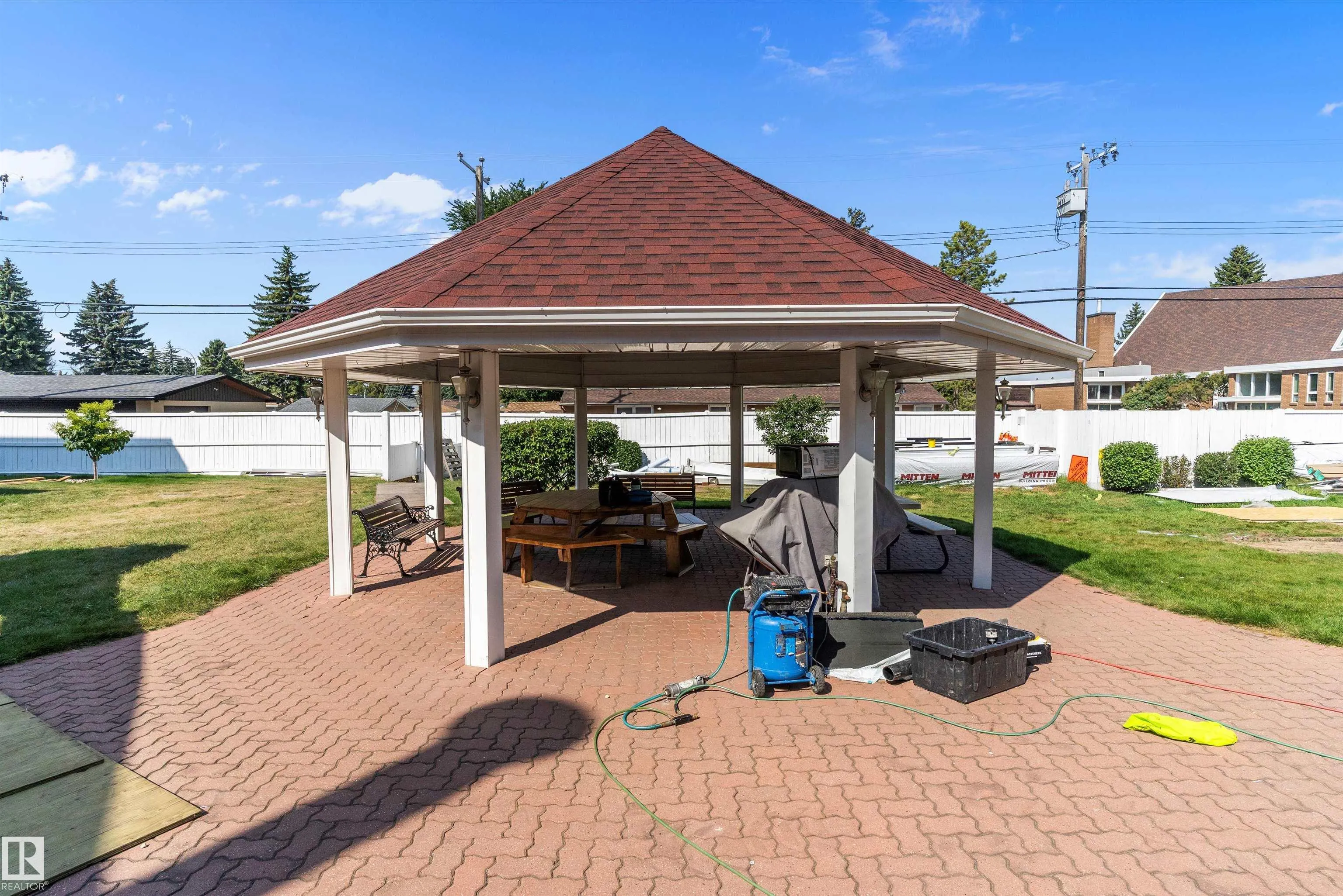 6220 FULTON Road