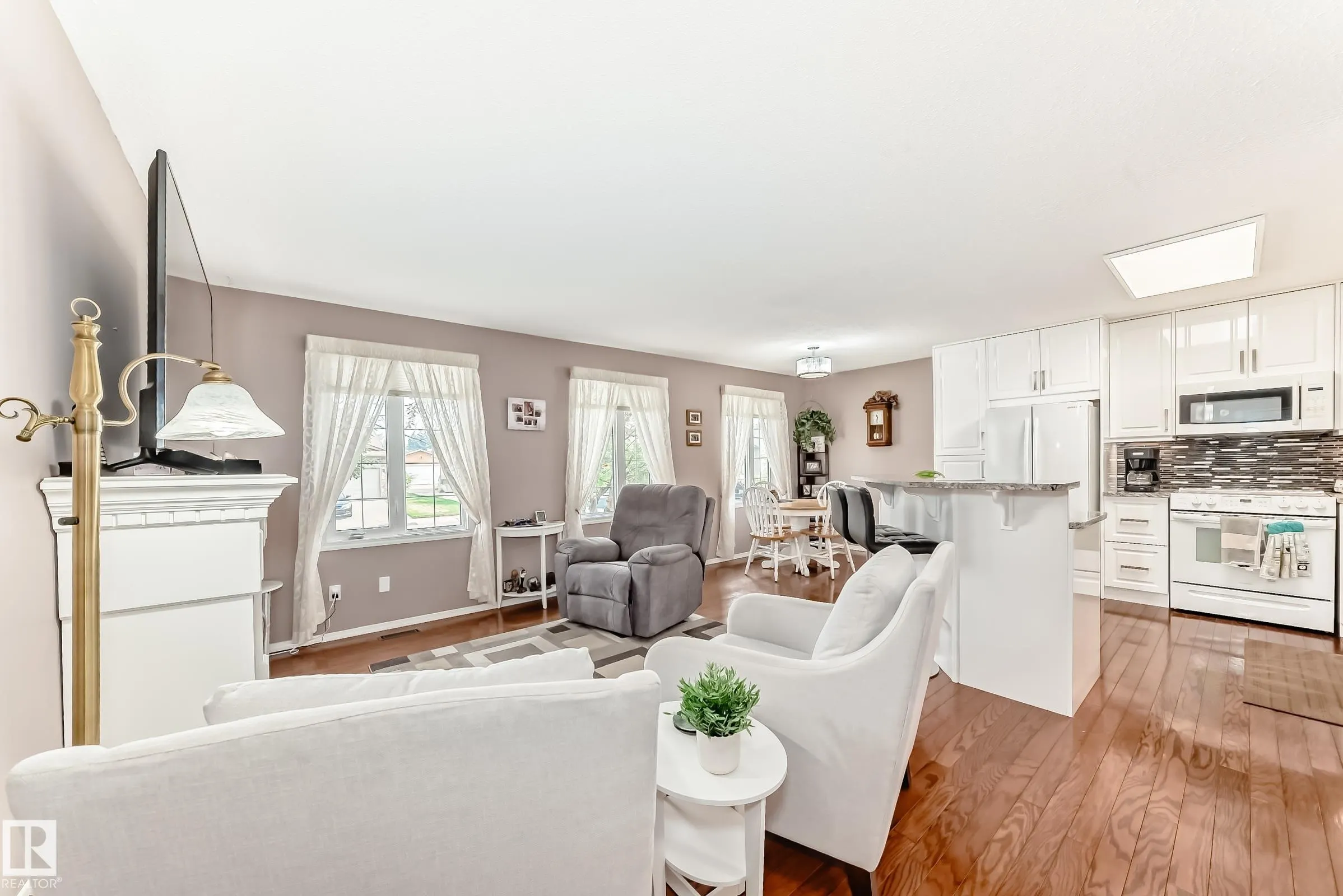 229 WARWICK Road