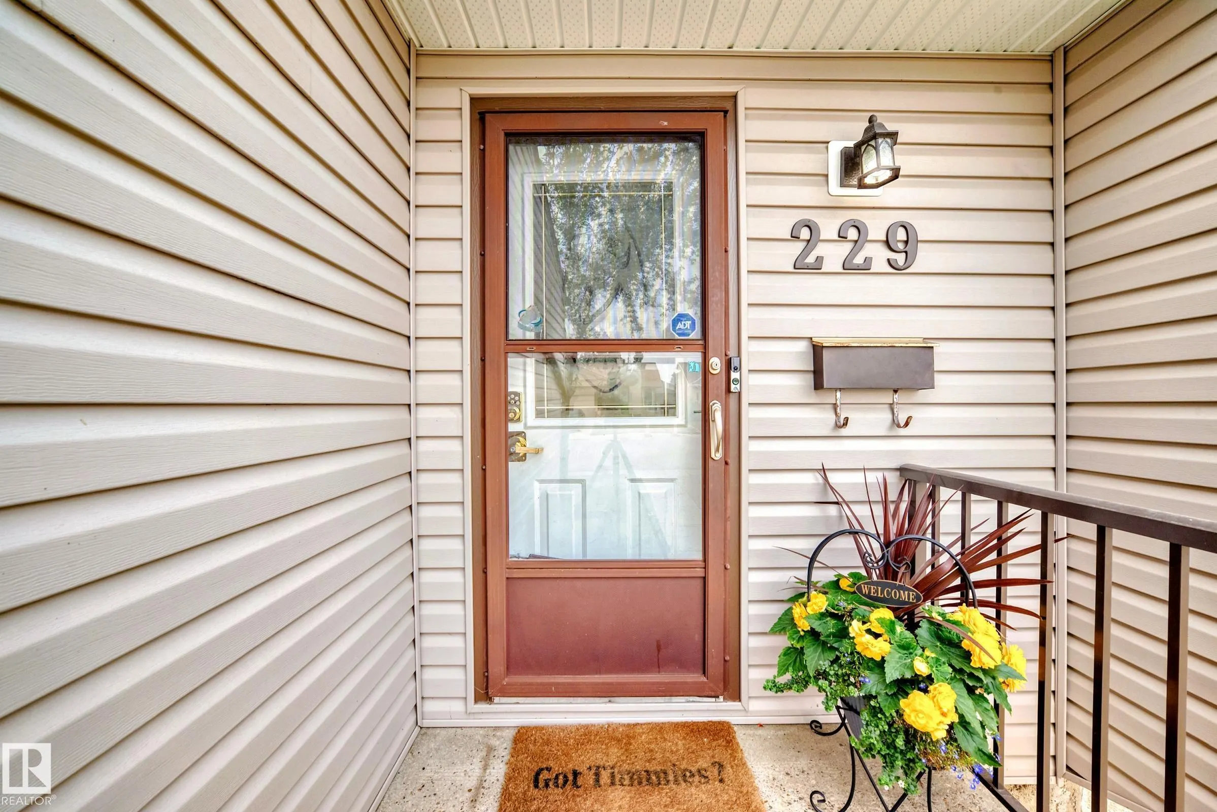 229 WARWICK Road
