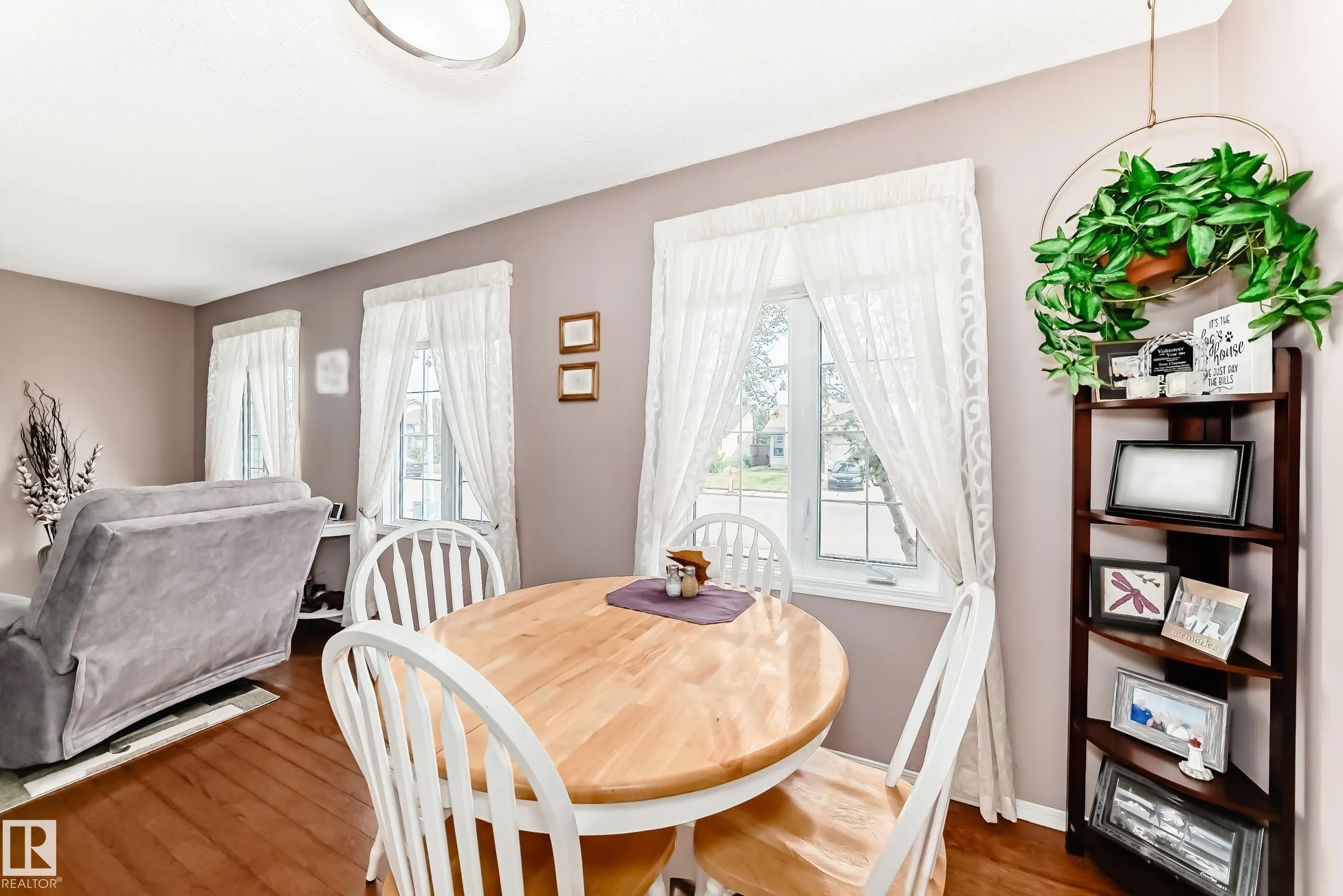 229 WARWICK Road