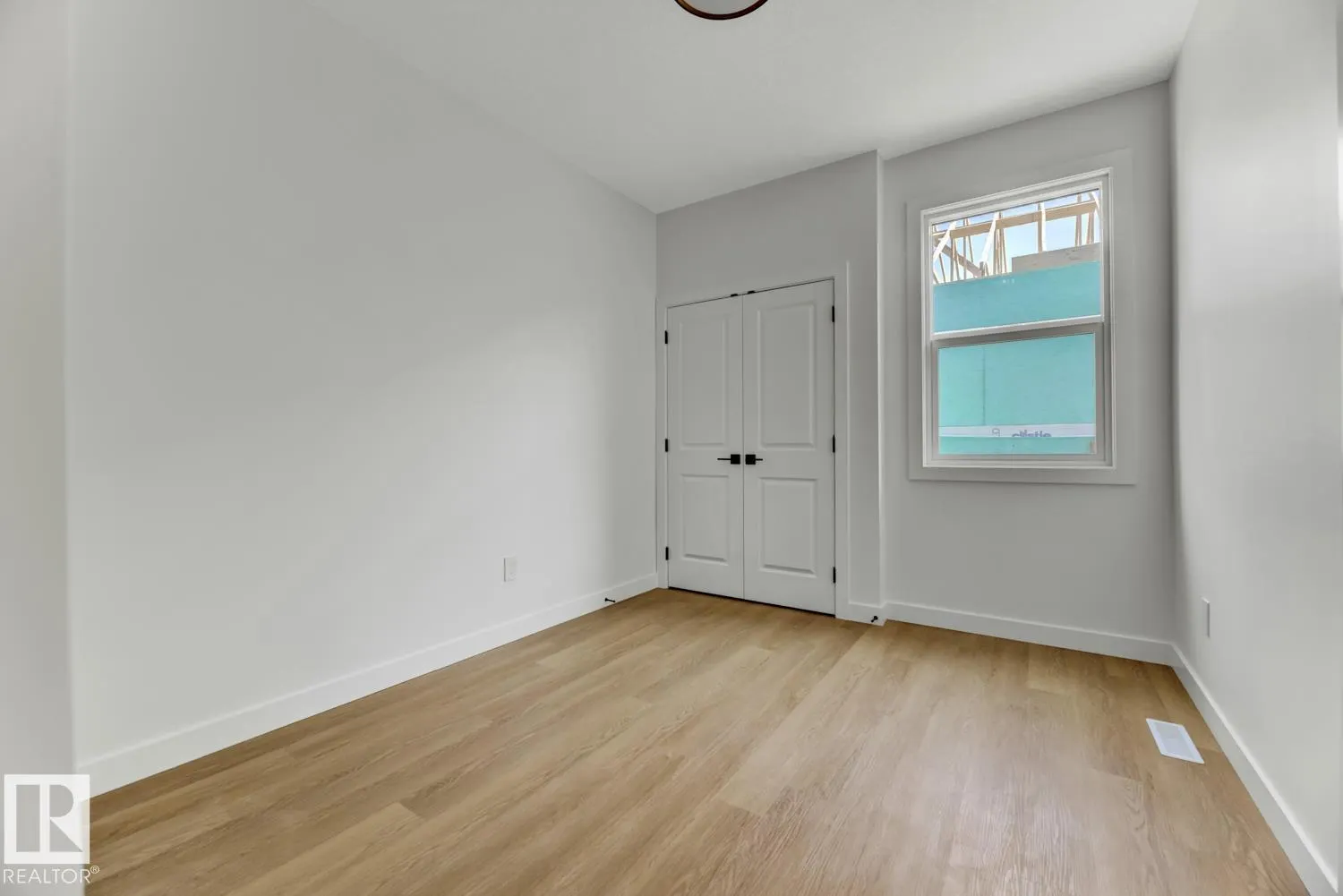 174 Caledon Crescent