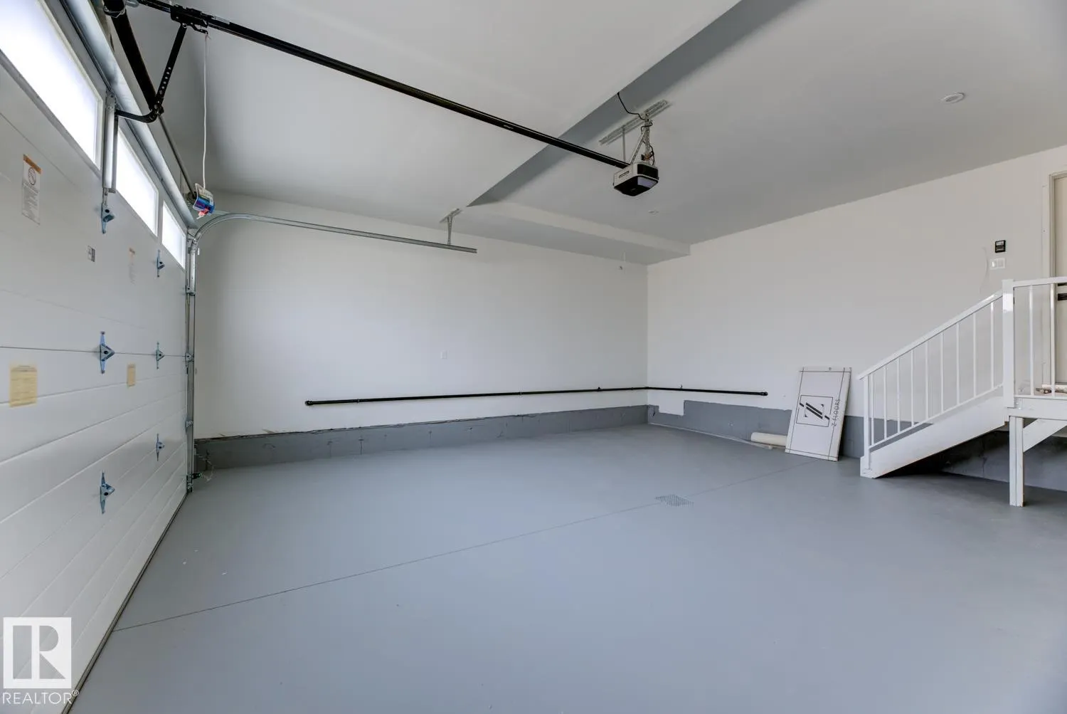 174 Caledon Crescent