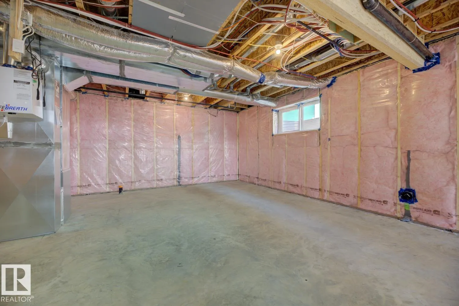 174 Caledon Crescent