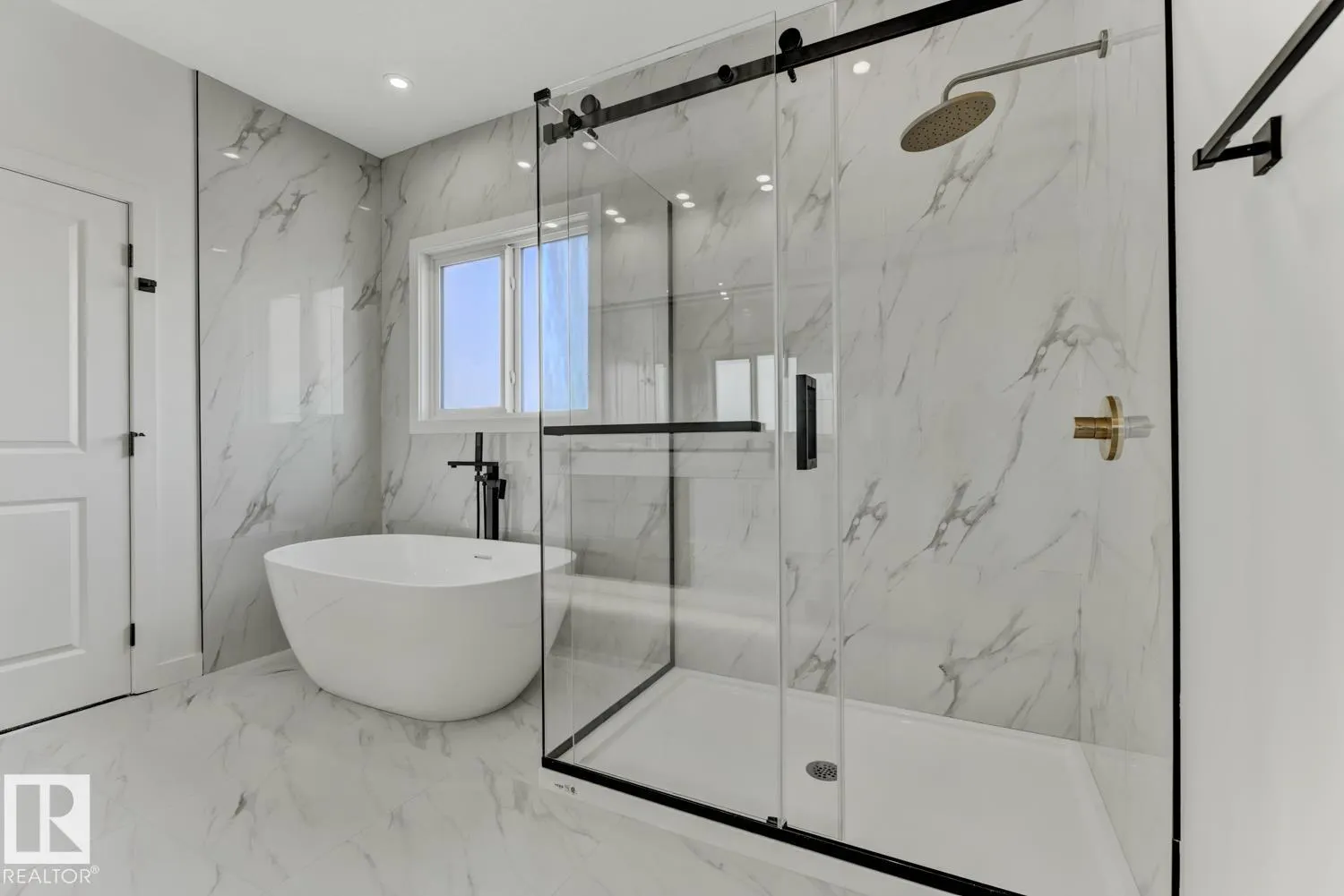 174 Caledon Crescent