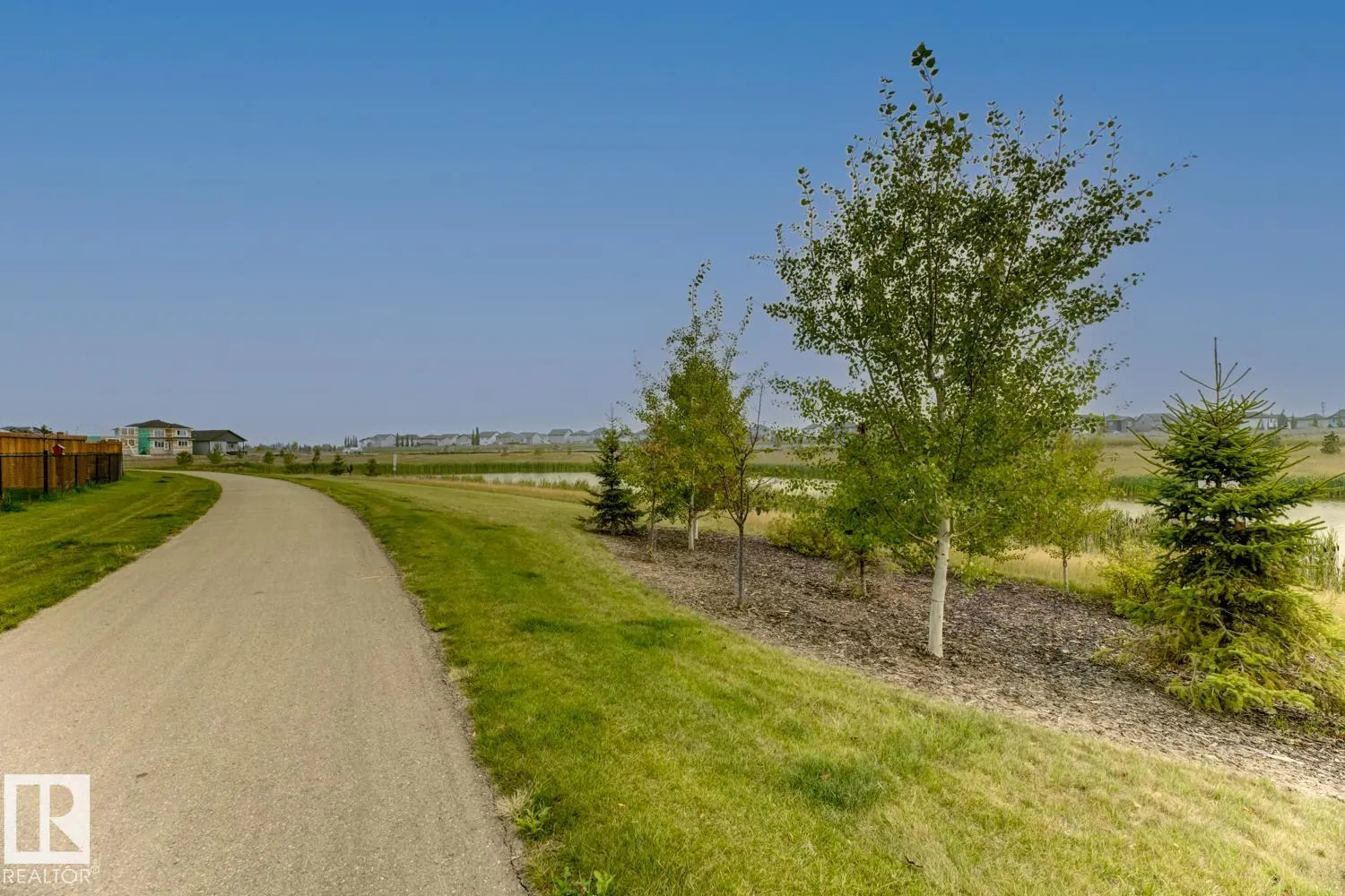 174 Caledon Crescent