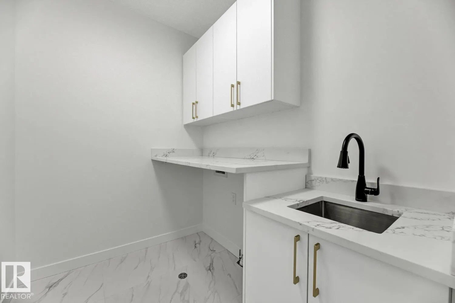 174 Caledon Crescent