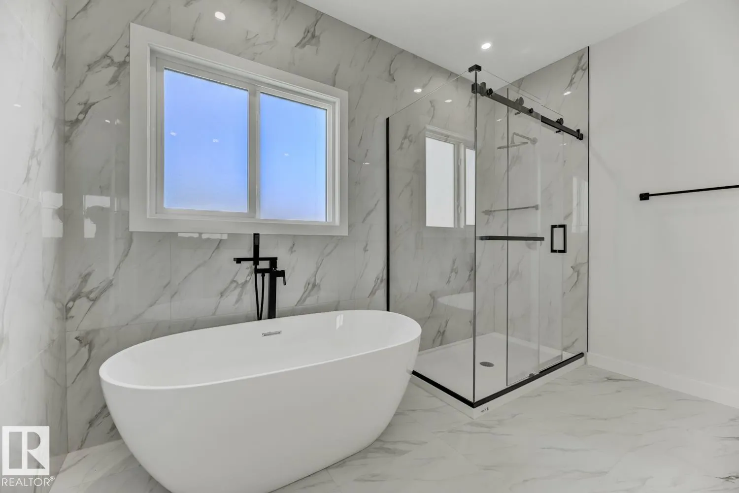 174 Caledon Crescent