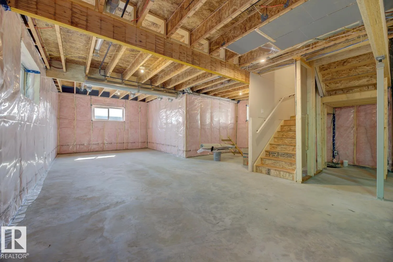 174 Caledon Crescent