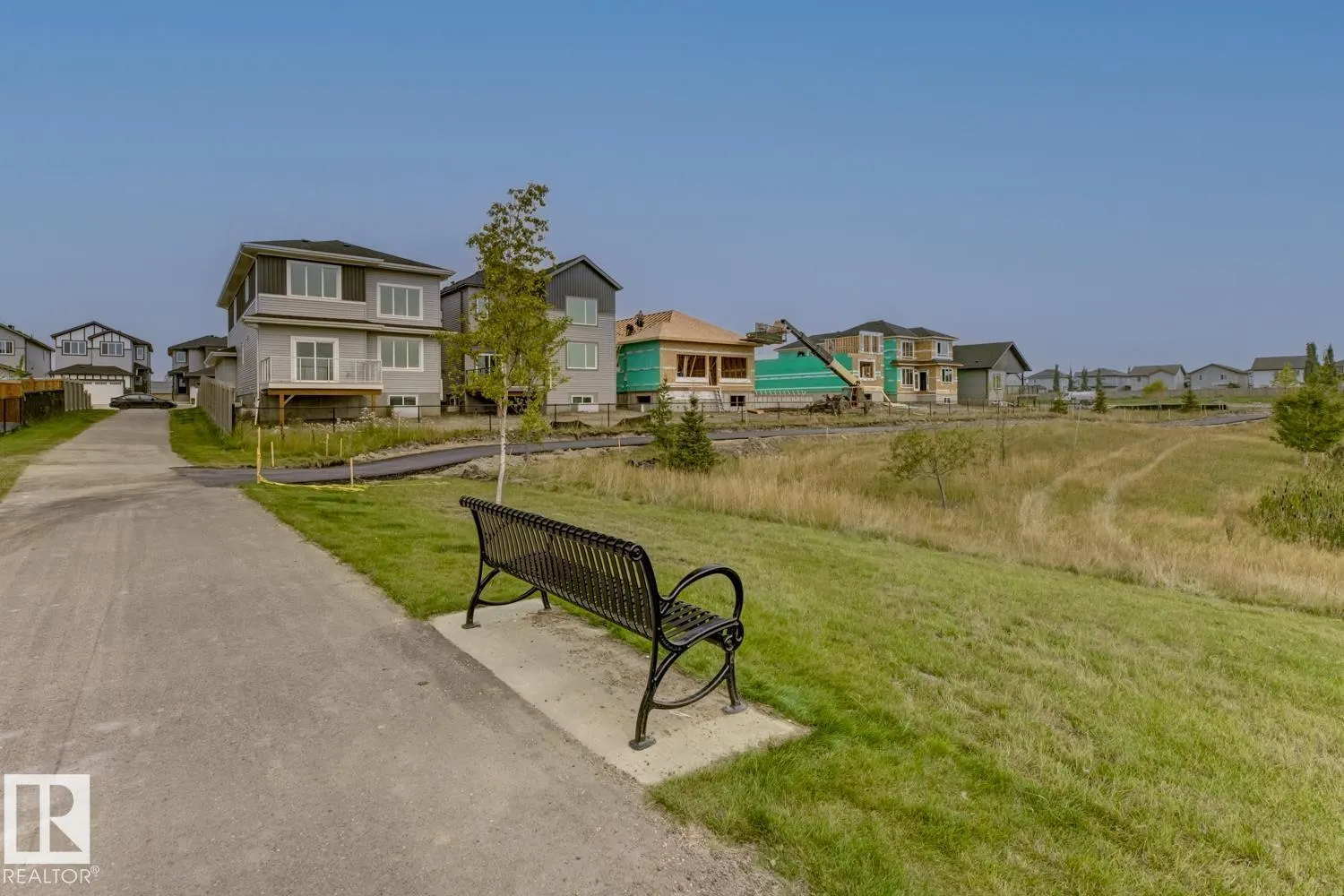 174 Caledon Crescent