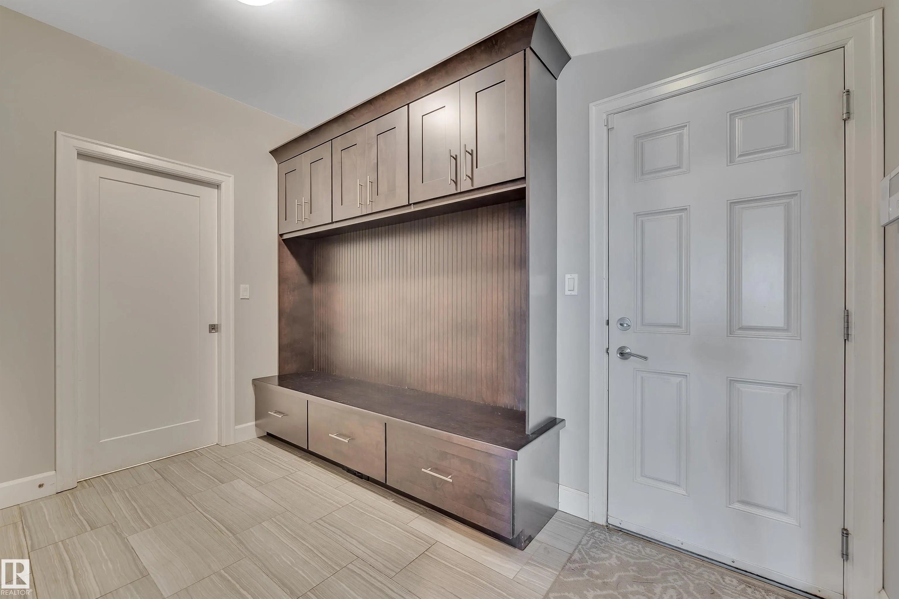 4510 WINGFIELD Bay
