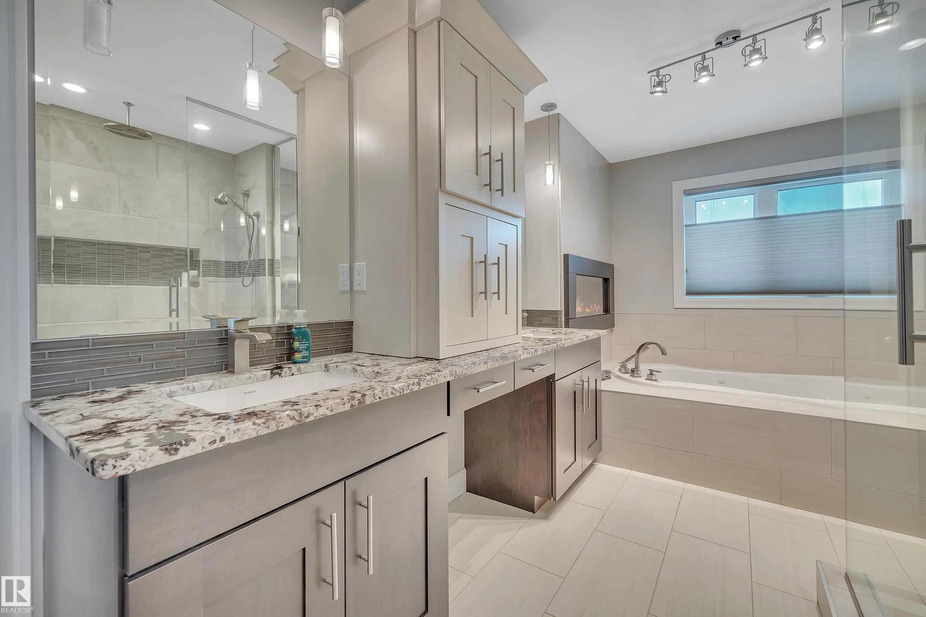 4510 WINGFIELD Bay