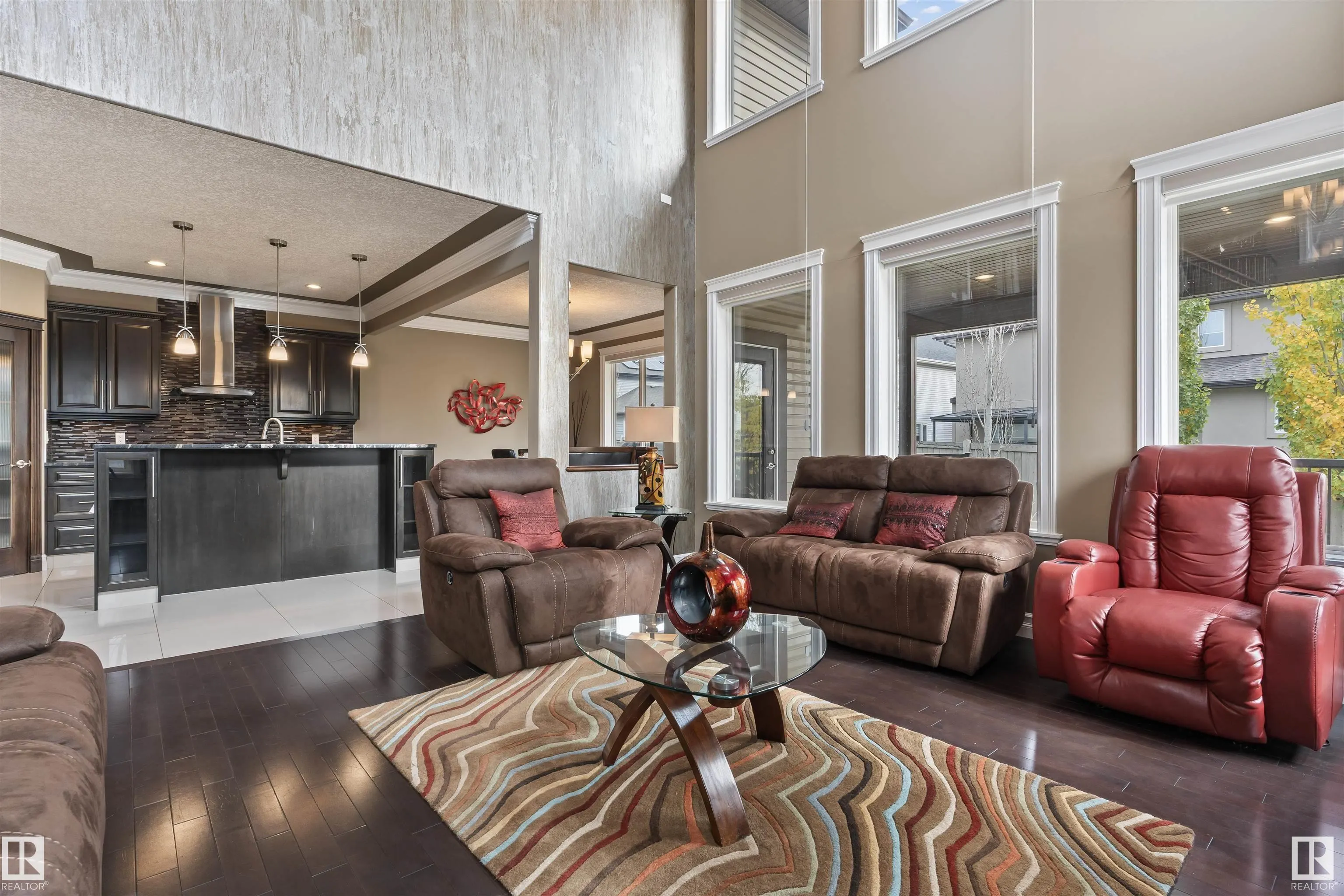 1254 ADAMSON Drive