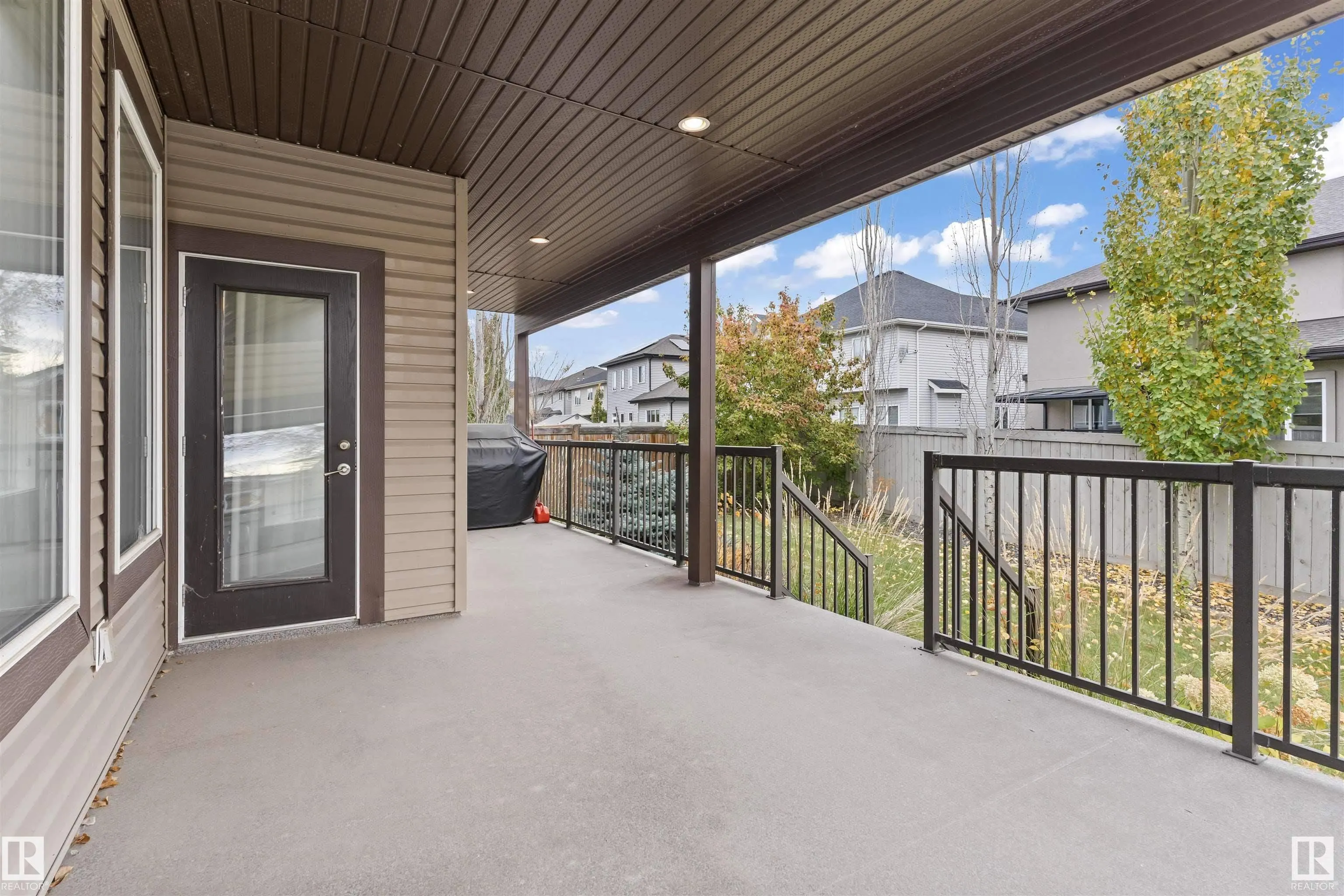 1254 ADAMSON Drive