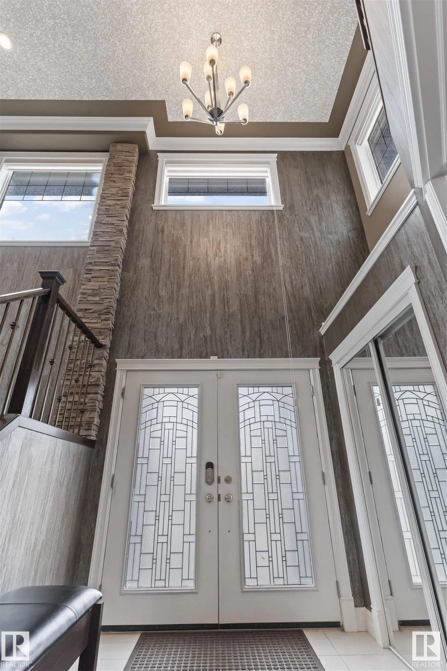 1254 ADAMSON Drive