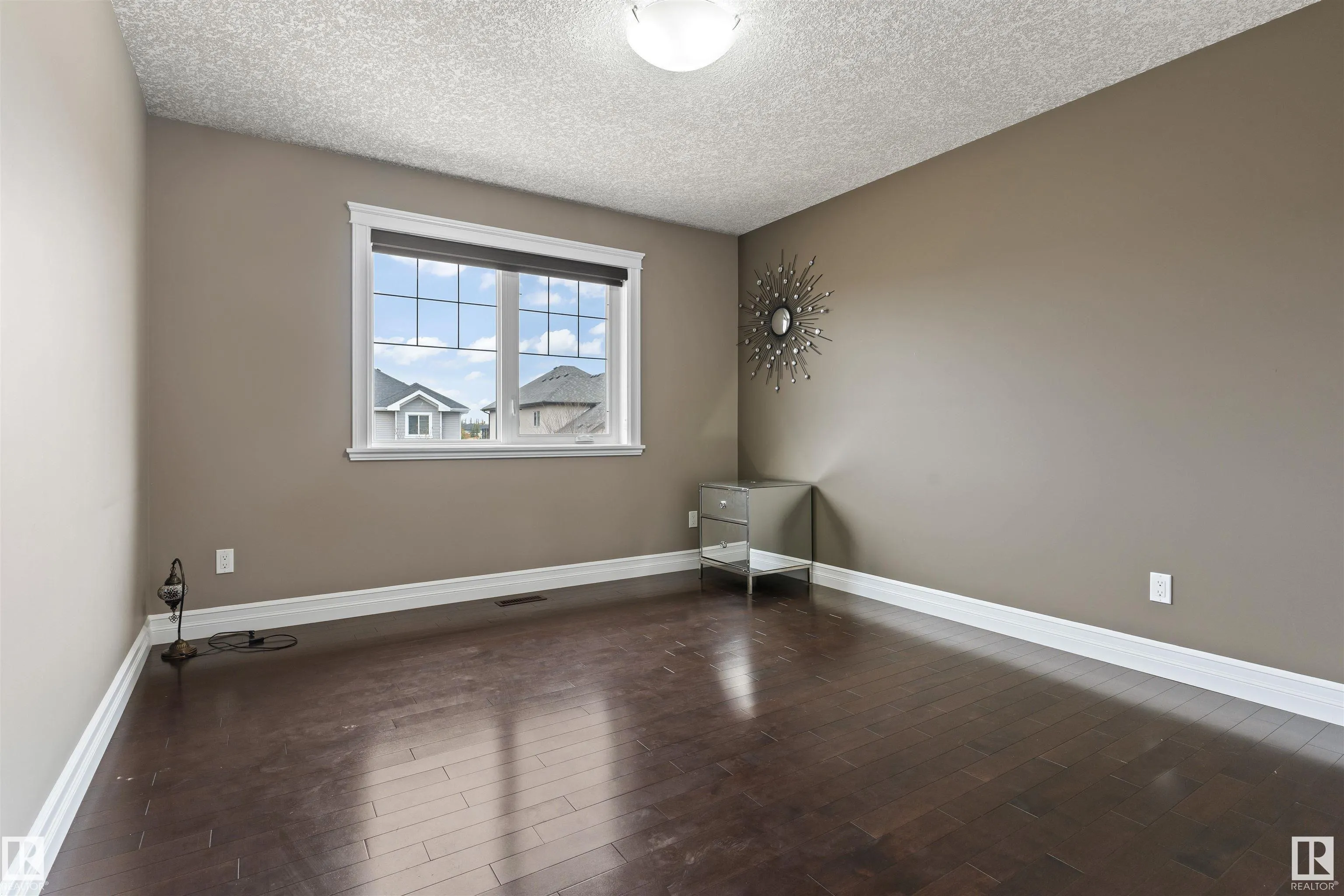 1254 ADAMSON Drive
