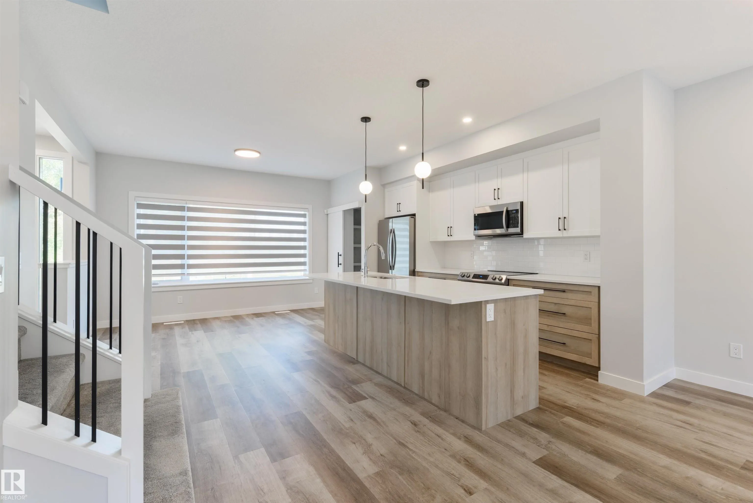 8311 & 8313 76 Avenue