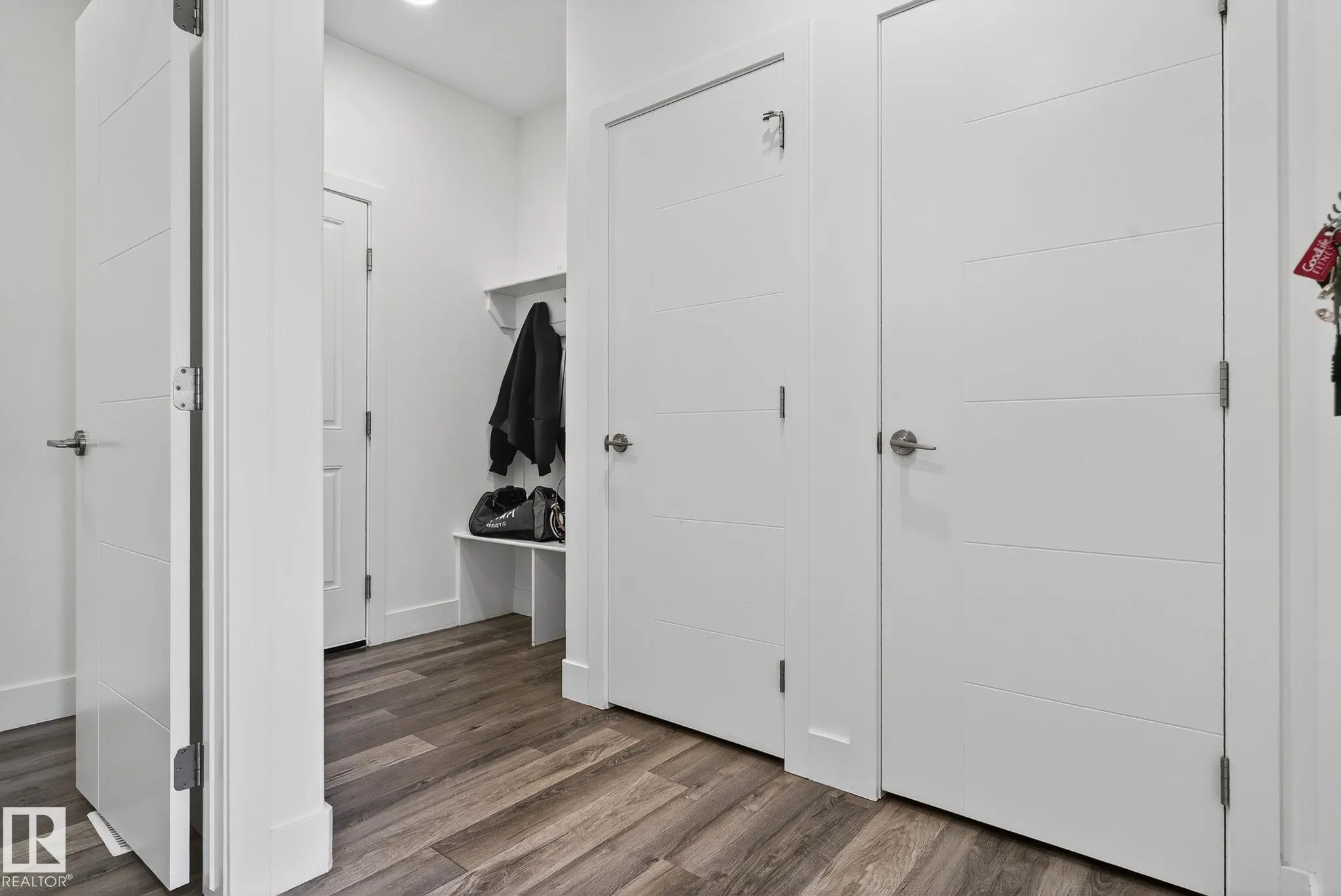 583 GLENRIDDING RAVINE Drive