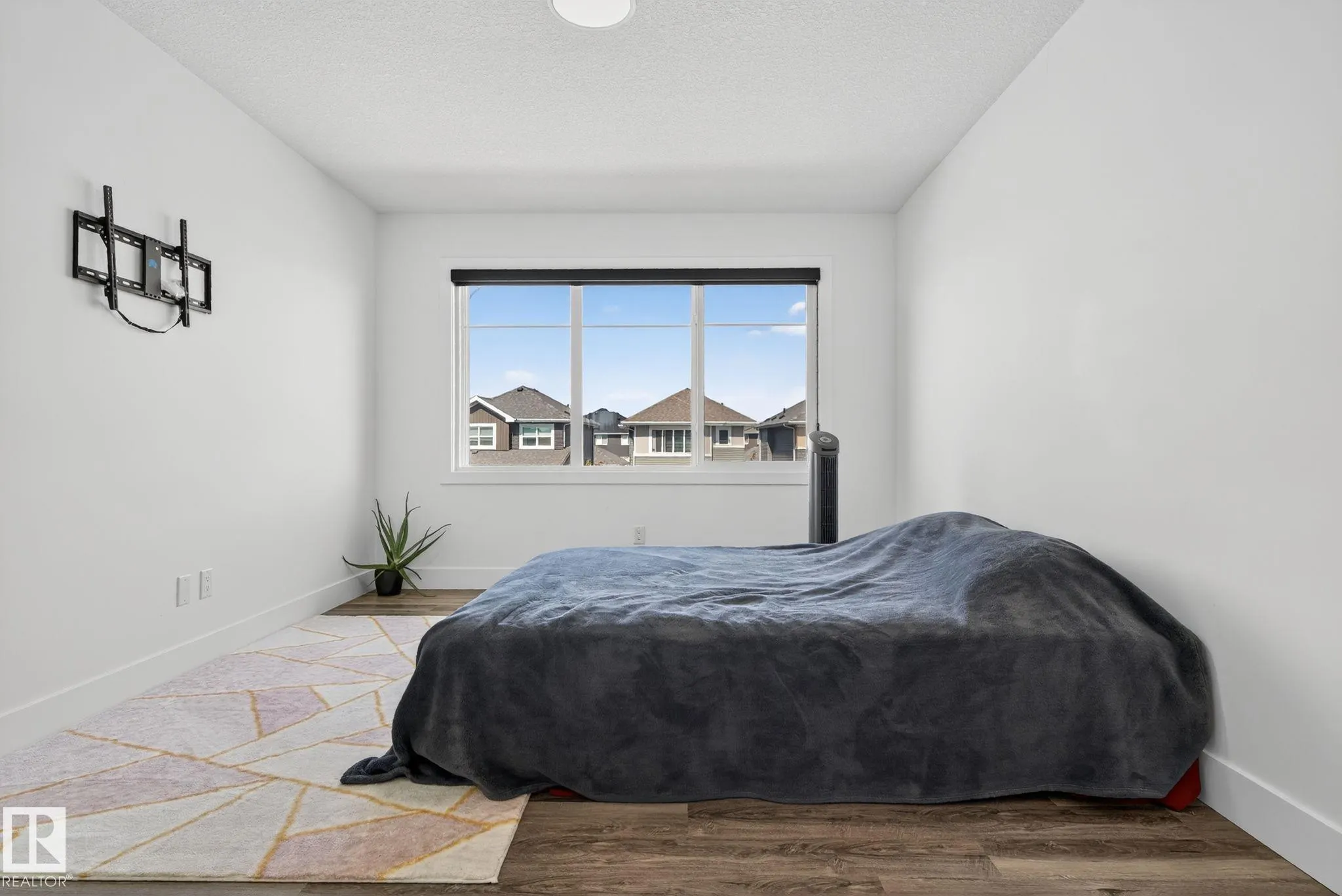 583 GLENRIDDING RAVINE Drive