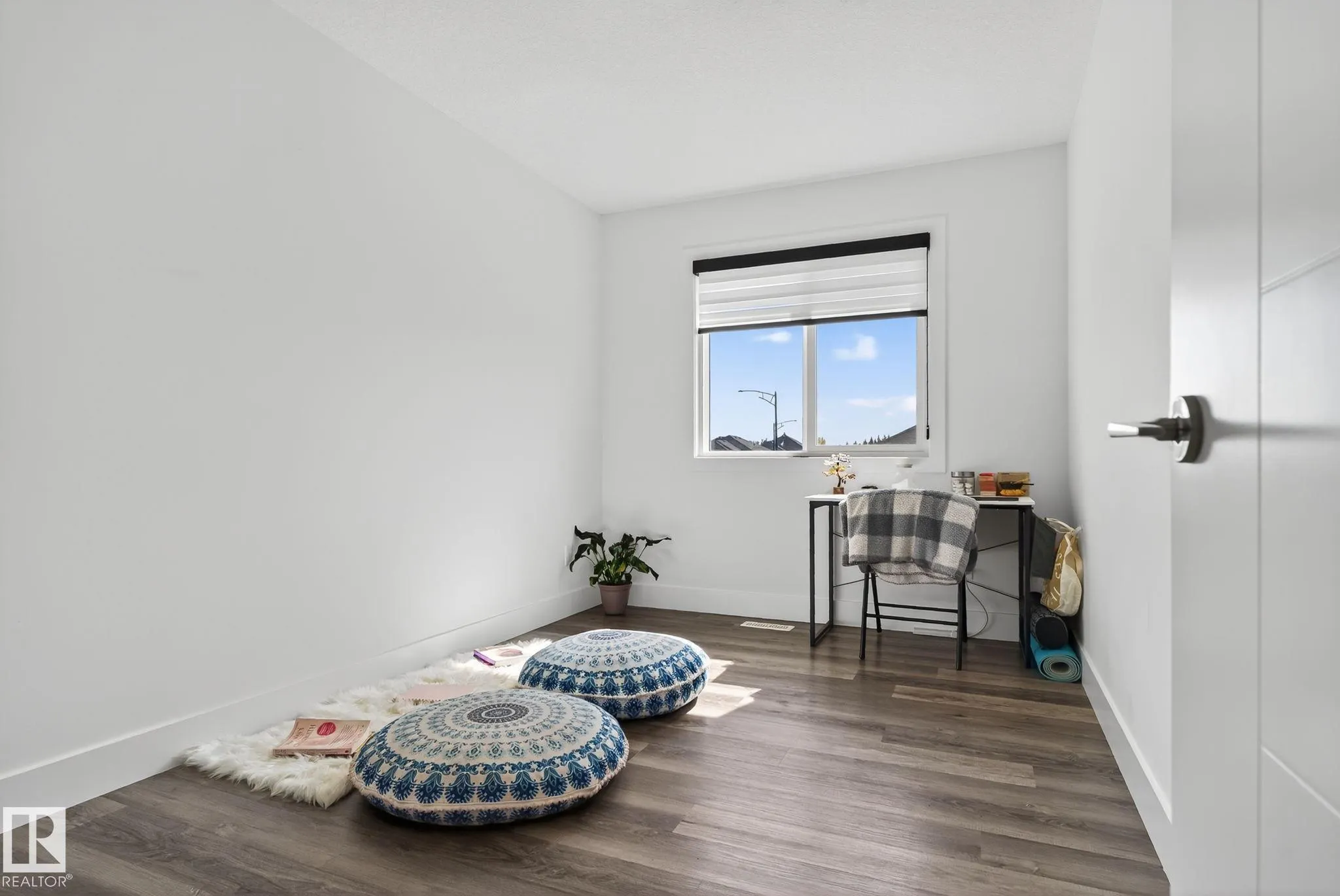 583 GLENRIDDING RAVINE Drive