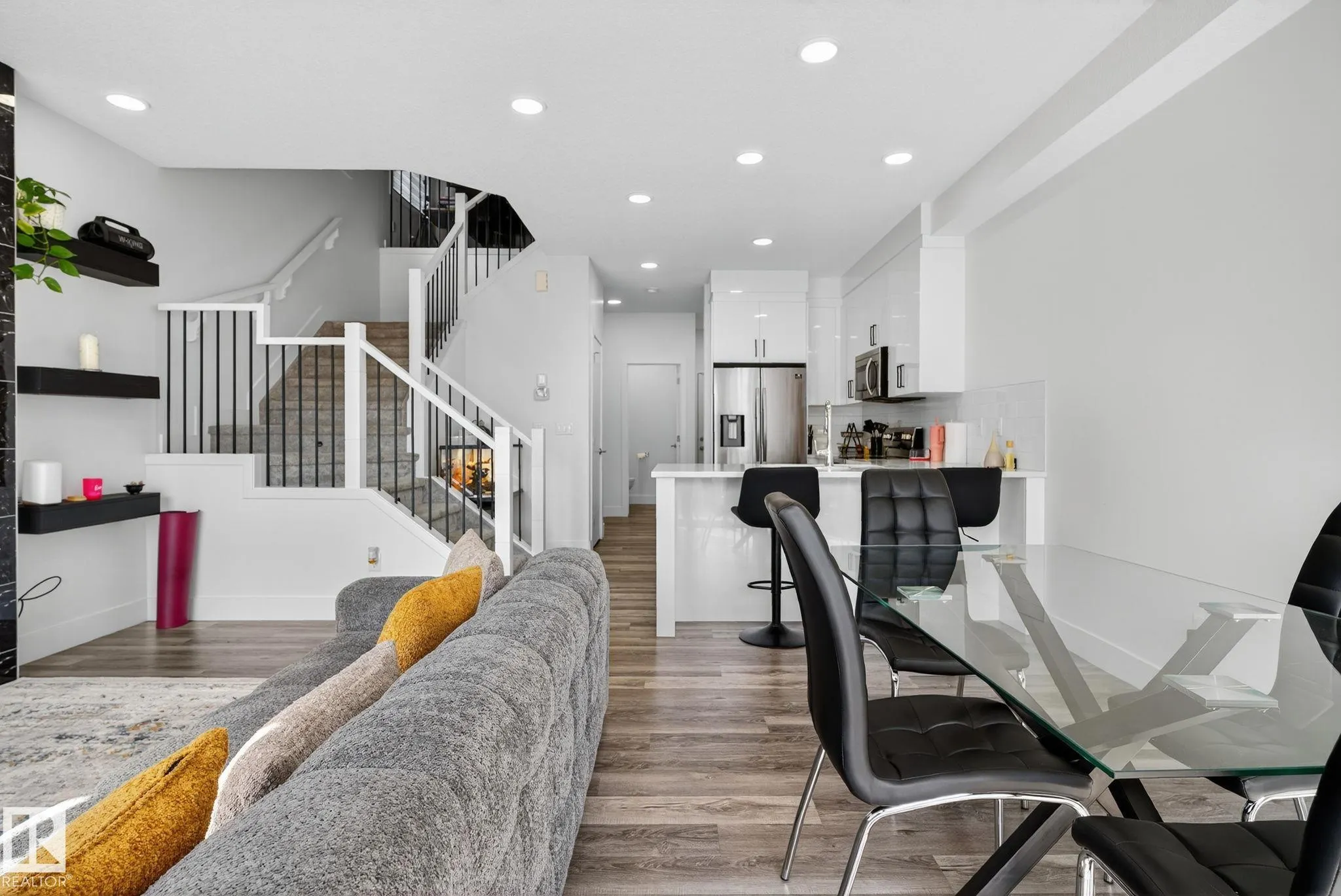 583 GLENRIDDING RAVINE Drive