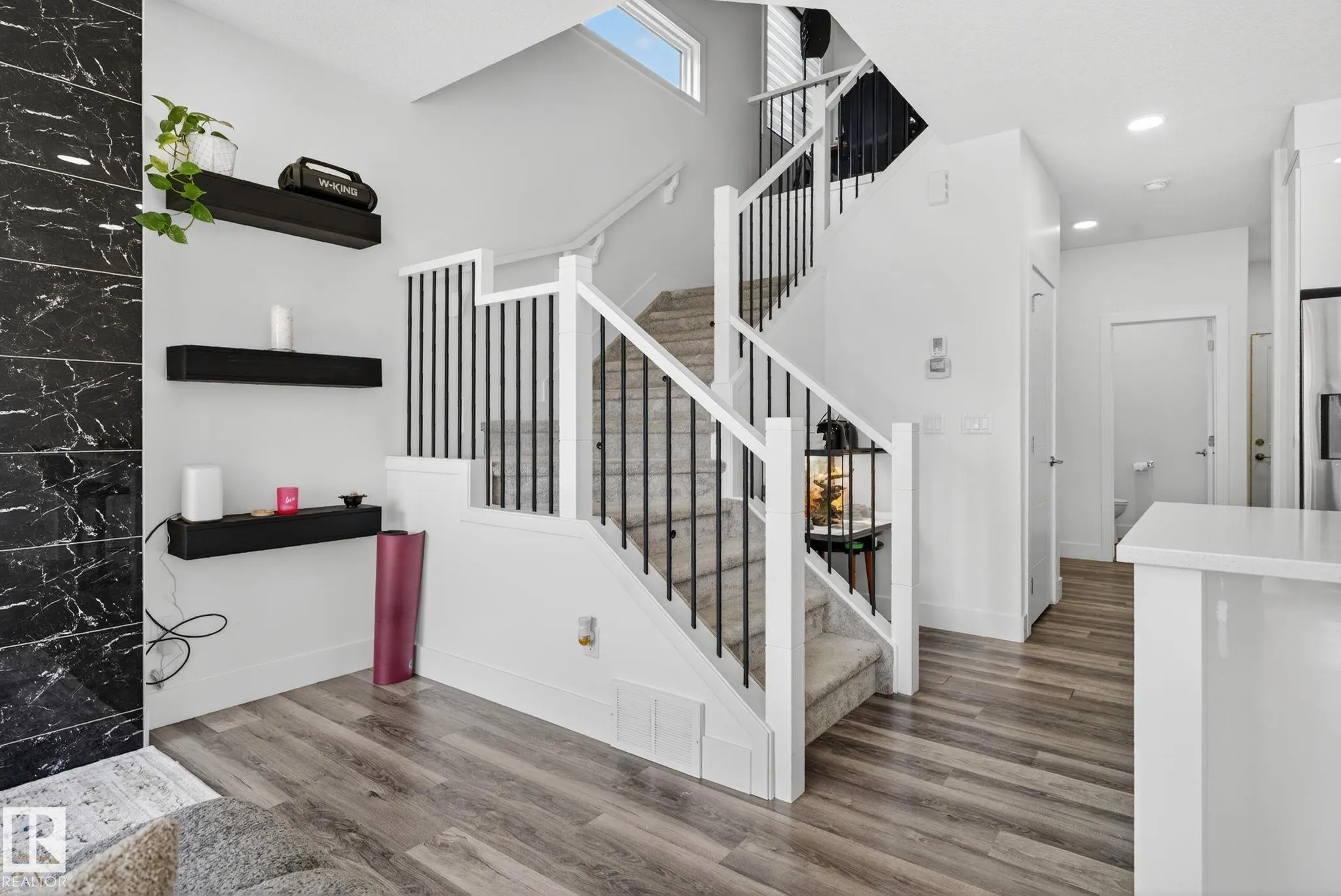 583 GLENRIDDING RAVINE Drive
