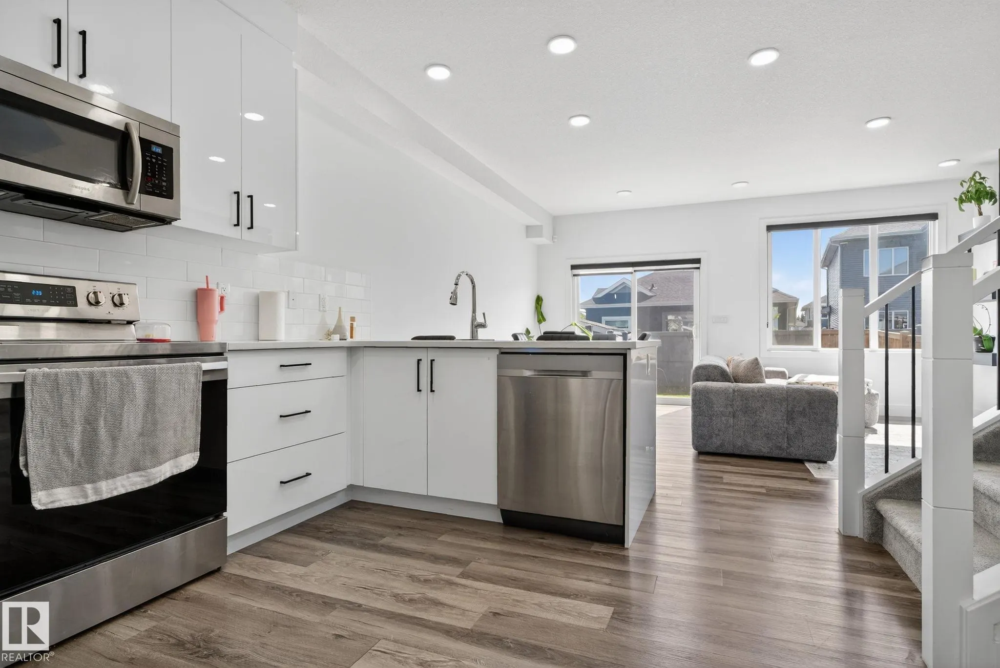 583 GLENRIDDING RAVINE Drive