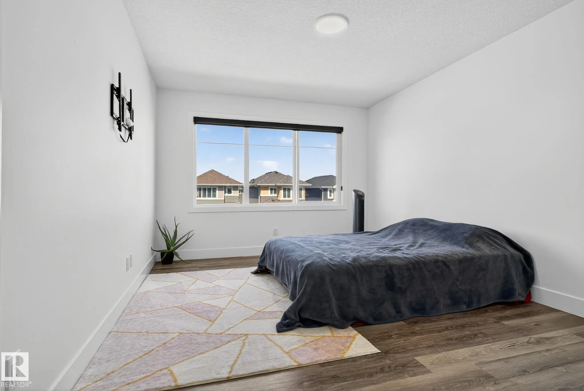 583 GLENRIDDING RAVINE Drive