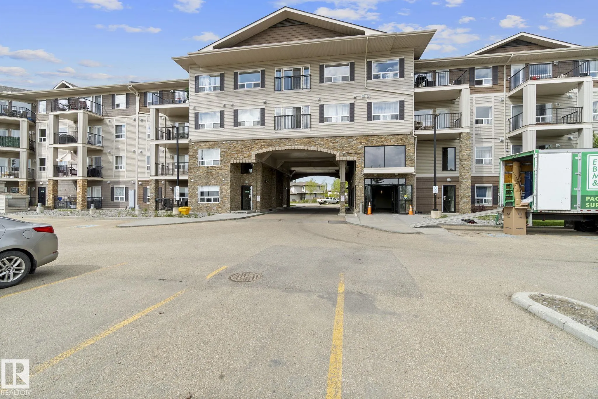 1520 HAMMOND GATE Gate