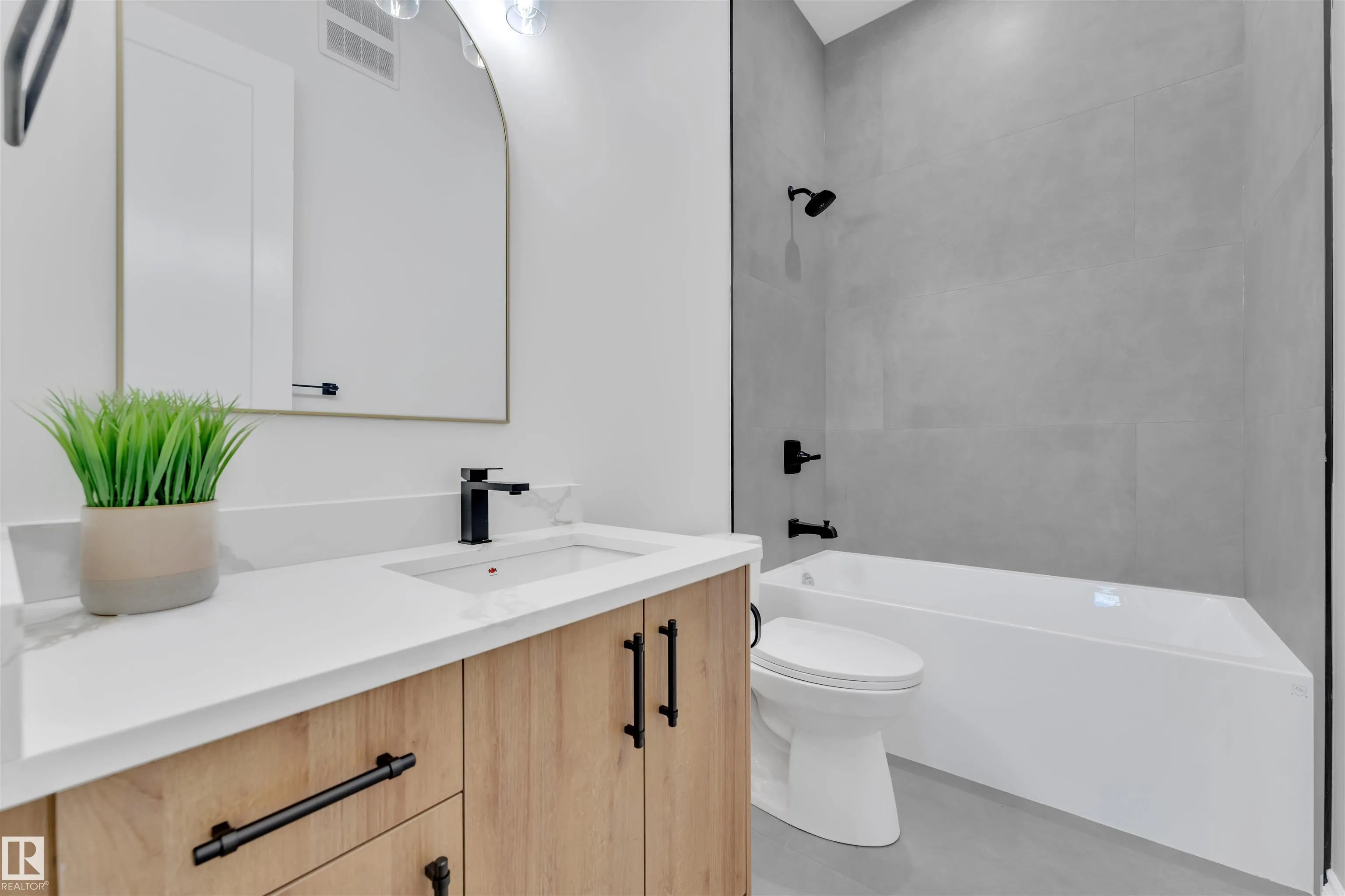 30 AVONLEA Way
