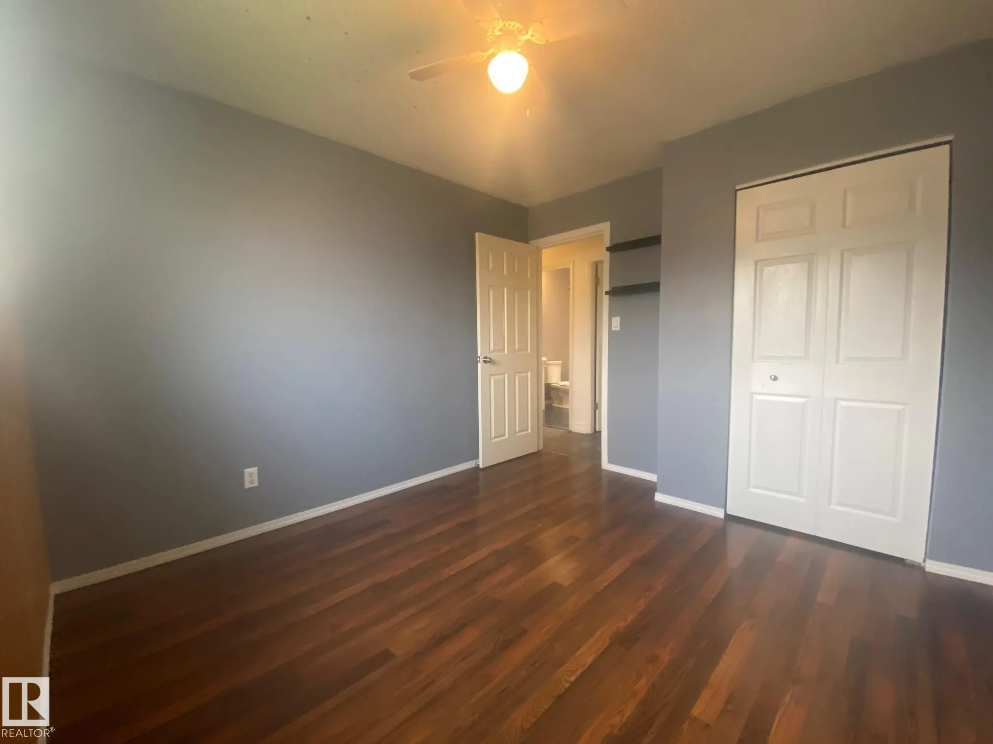 180 WILLOW Drive