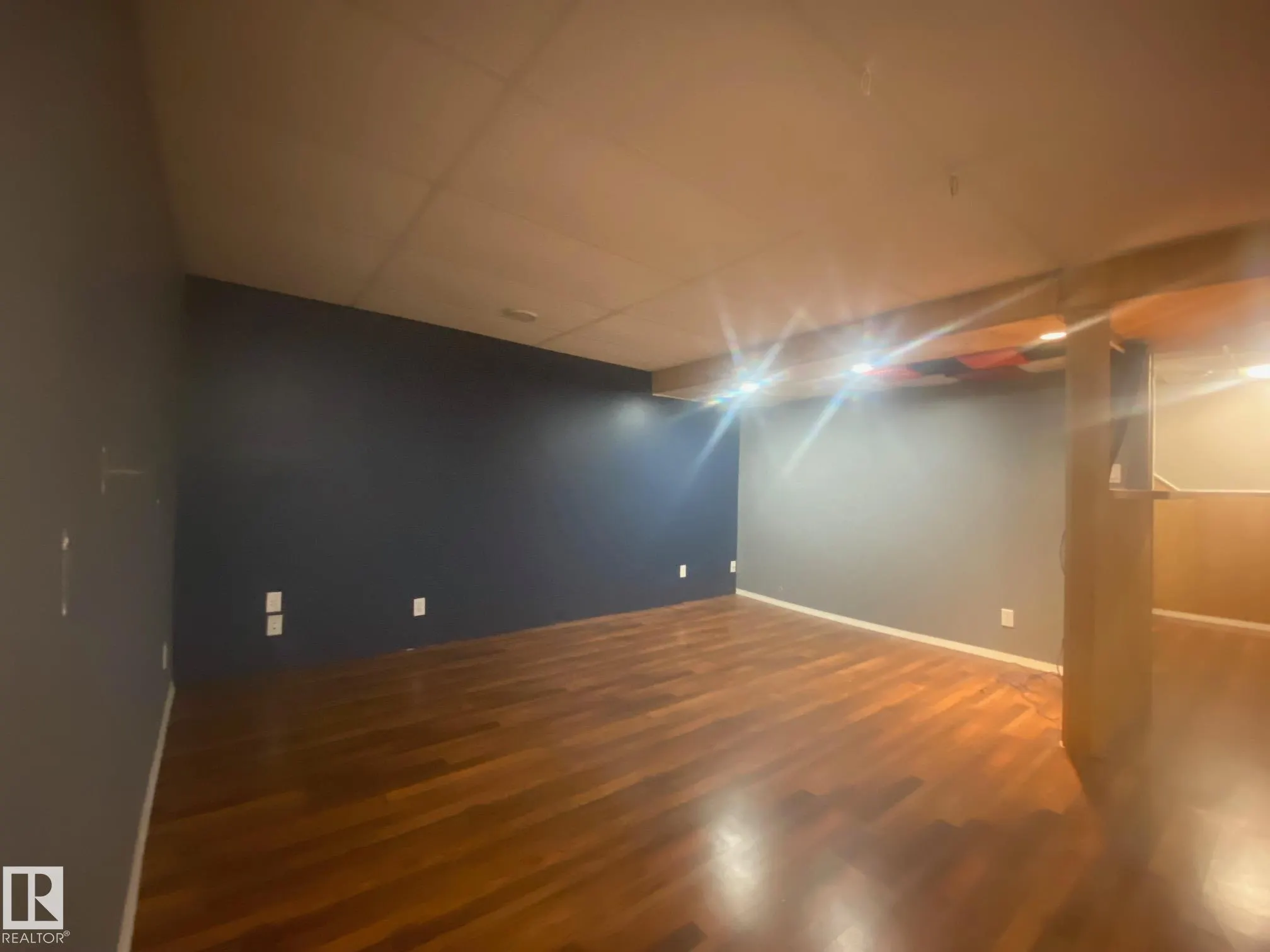 180 WILLOW Drive