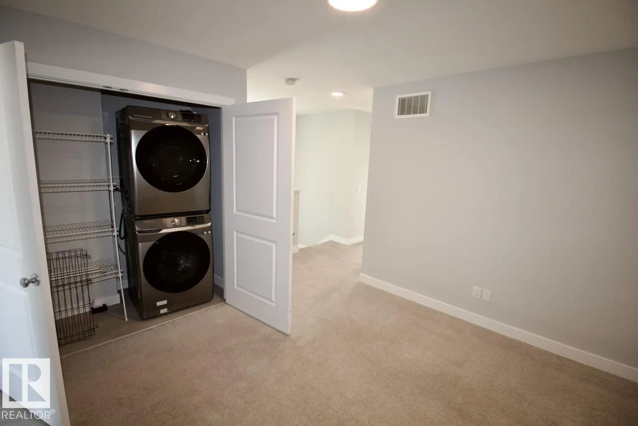 1516 PLUM Circle