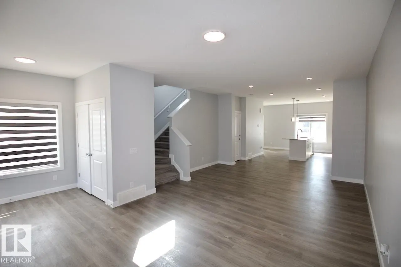 1516 PLUM Circle