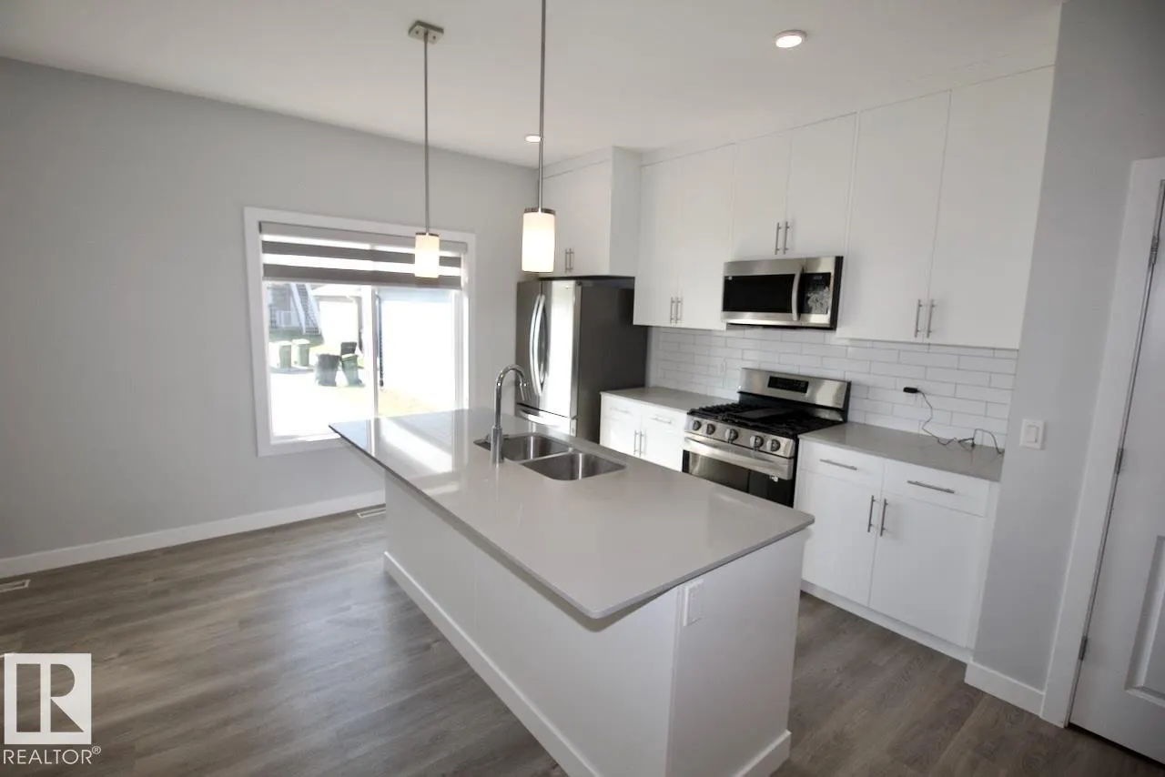 1516 PLUM Circle