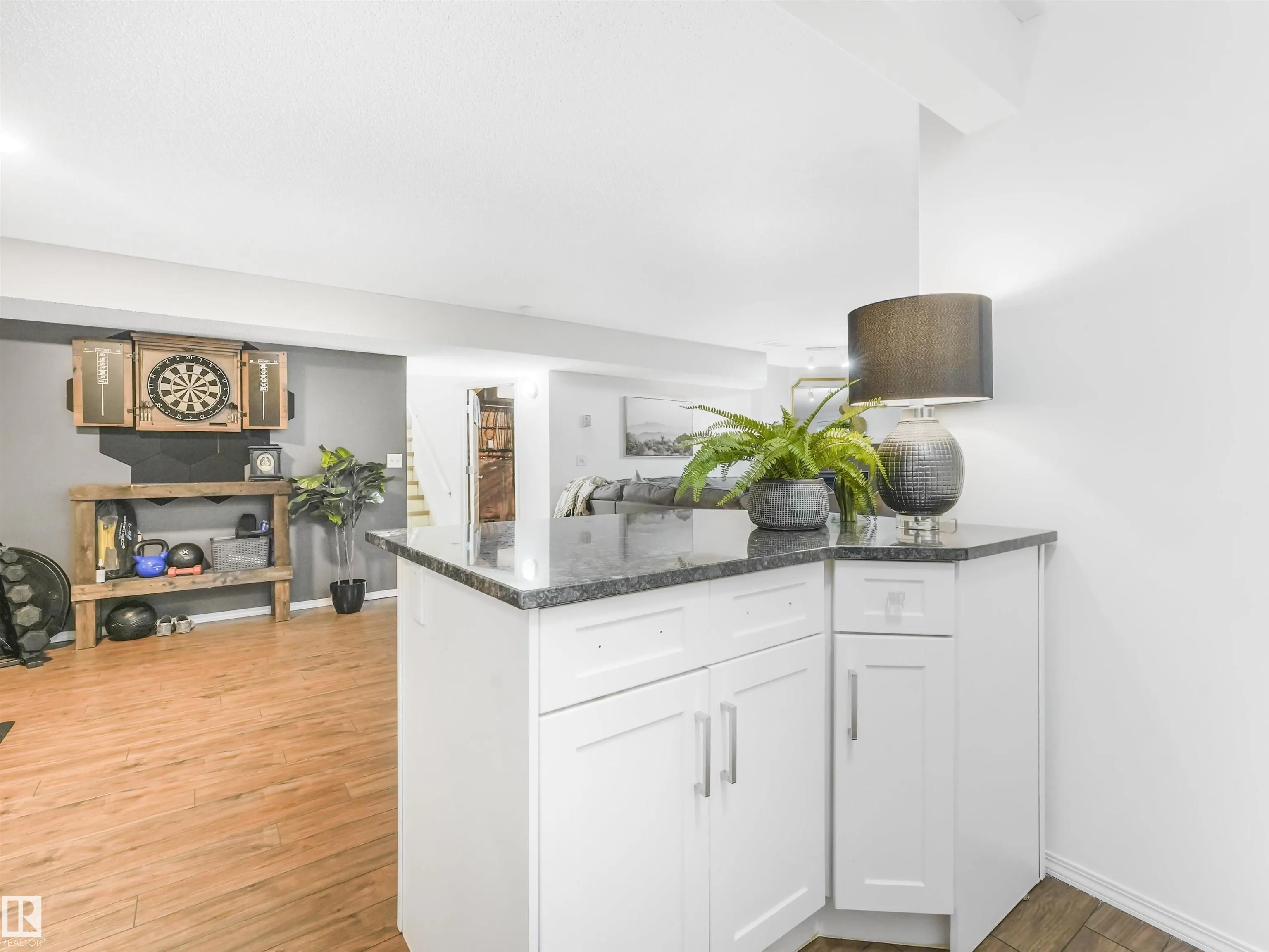 504 BYRNE Crescent