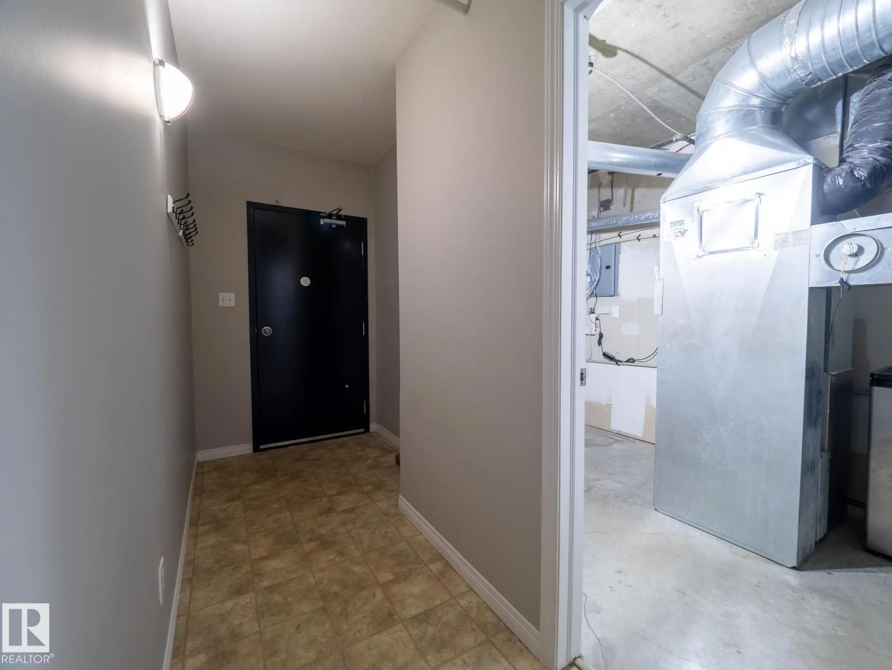 9767 93 Street