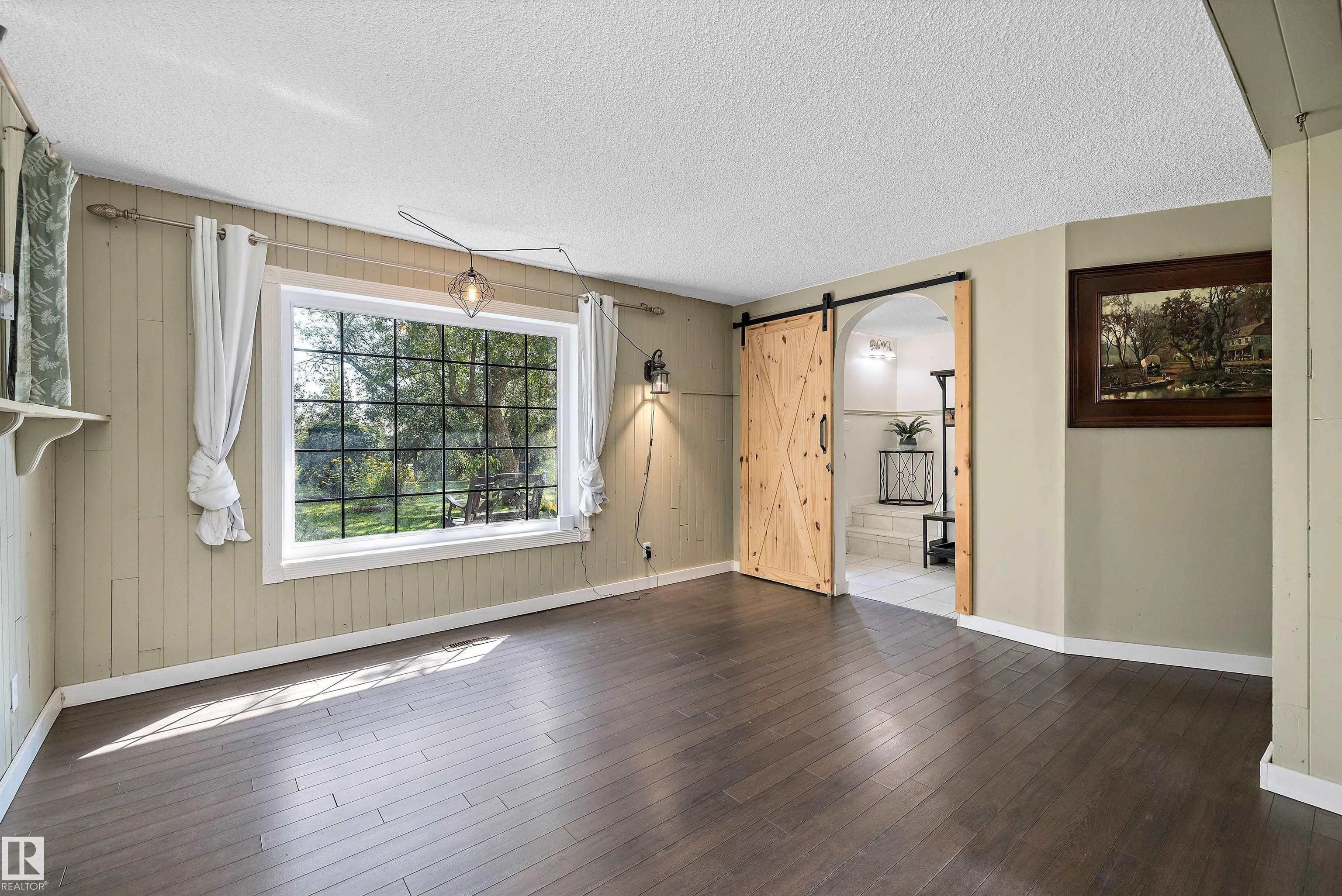 52010 RGE ROAD 233