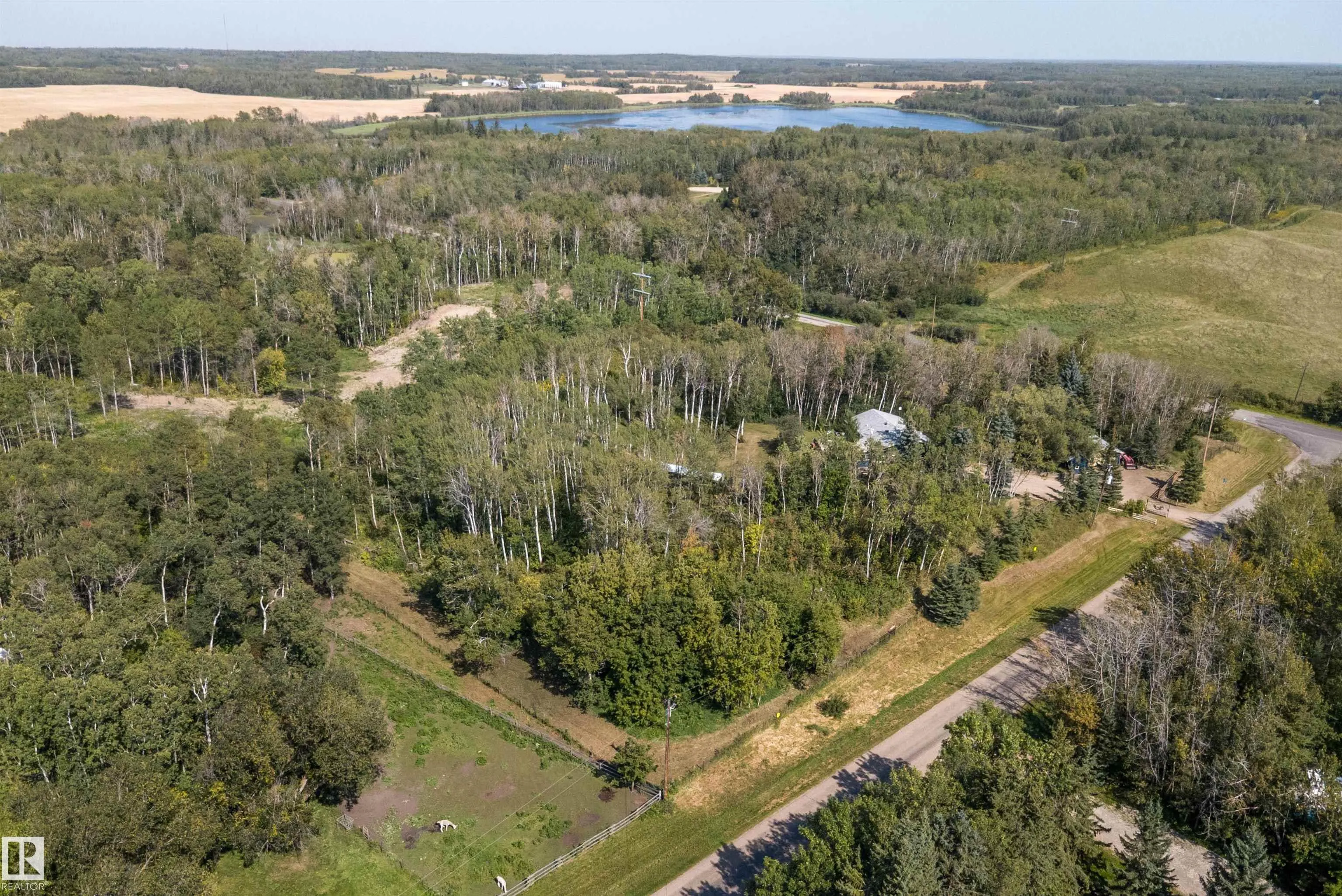 52010 RGE ROAD 233